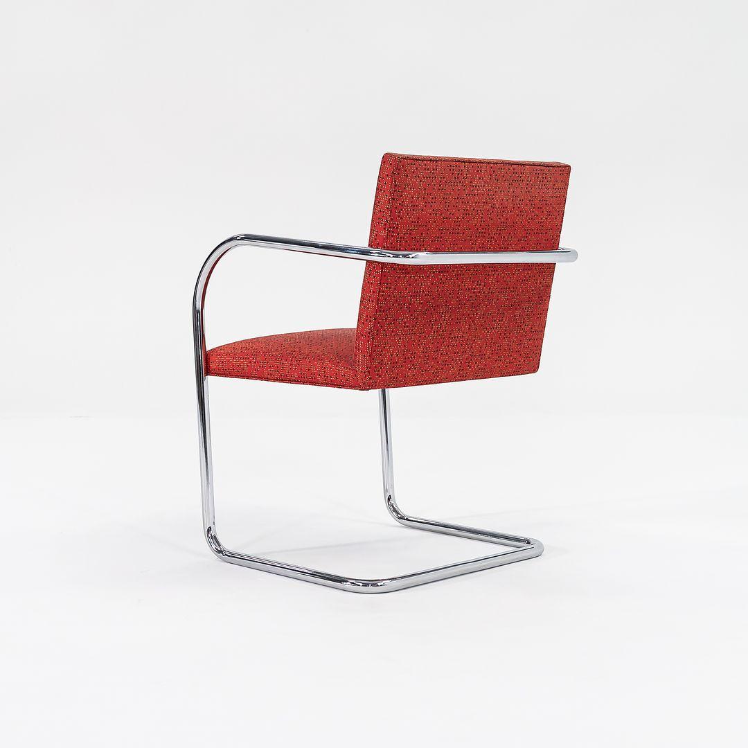 2007 Mies van der Rohe für Knoll Brünner Rohrstühle mit gemustertem Stoff (amerikanisch) im Angebot