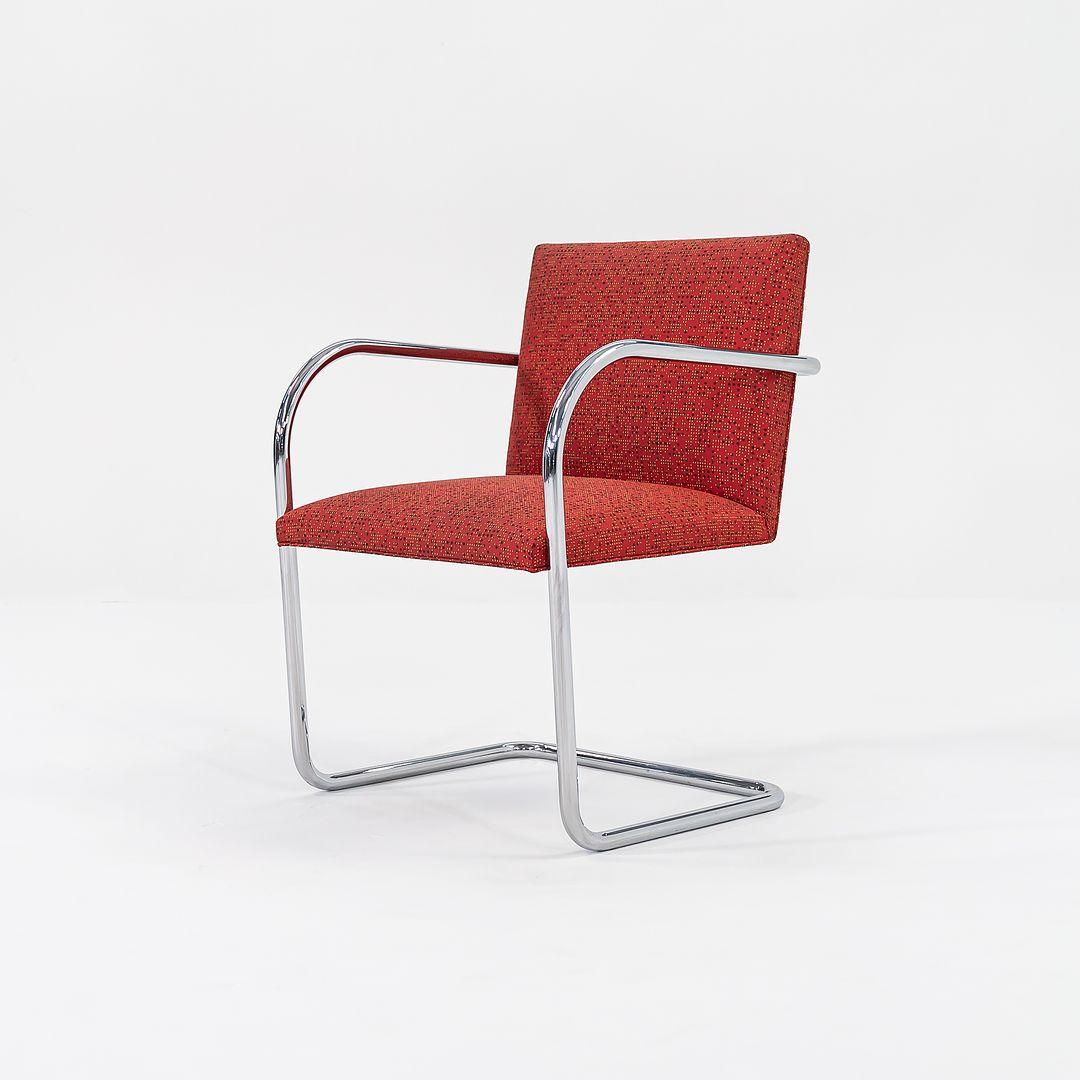 2007 Mies van der Rohe für Knoll Brünner Rohrstühle mit gemustertem Stoff (Stahl) im Angebot