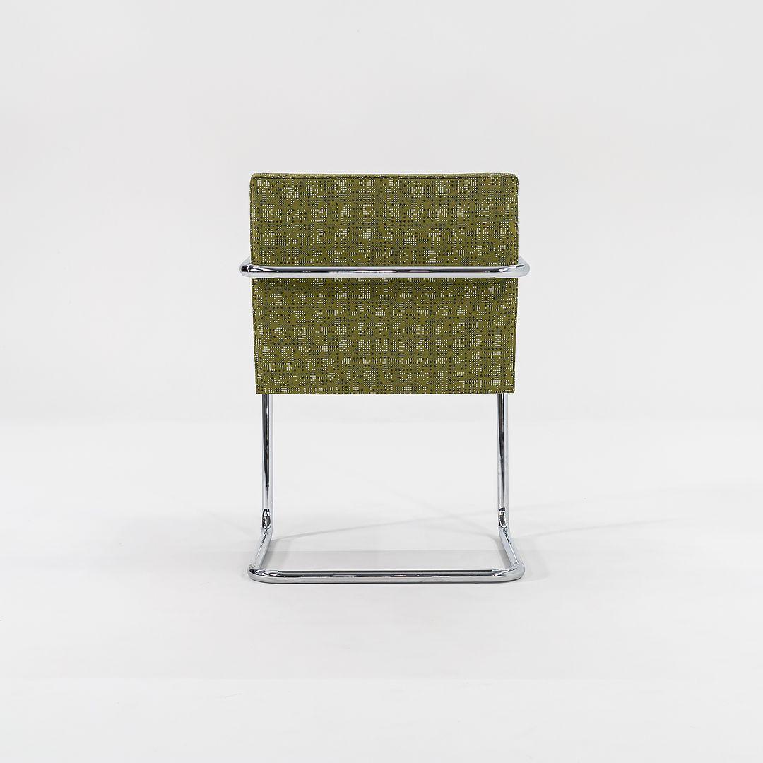 2007 Mies van der Rohe Brünn röhrenförmige Esszimmerstühle in olivgrünem Stoff (21. Jahrhundert und zeitgenössisch) im Angebot