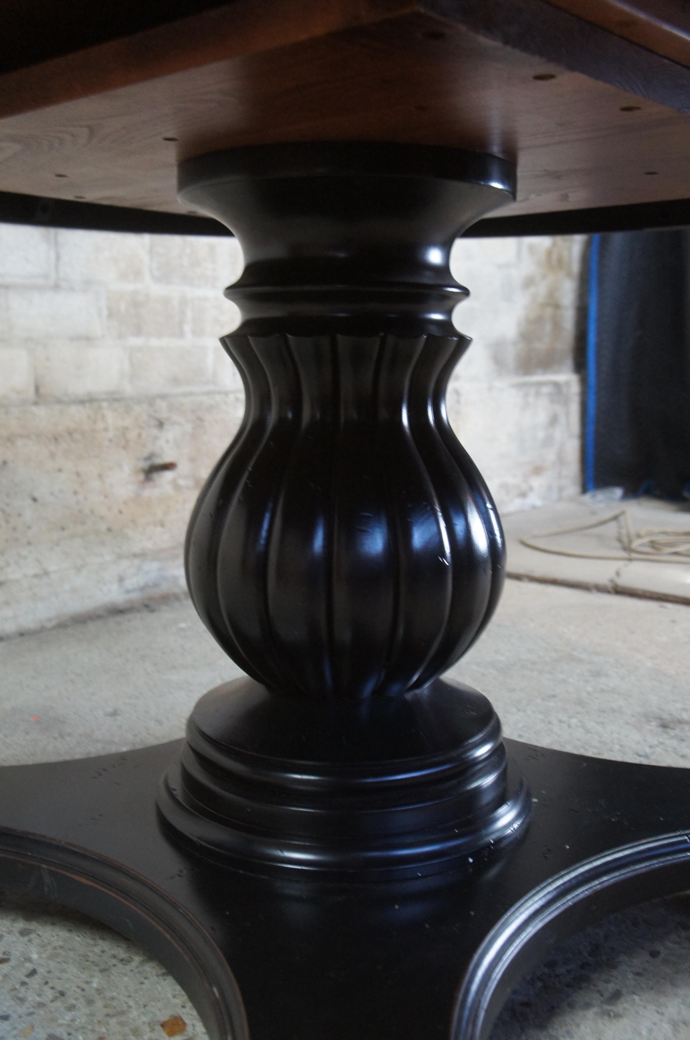 British Colonial 2007 Nichols & Stone Round Antiguan Maple Pedestal Extending Dining Table