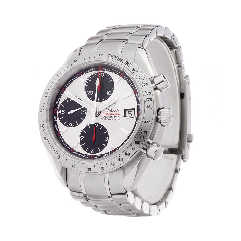 Contemporary 2007 Omega Speedmaster Chronograph Stainless Steel 3211.31.00 Wristwatch
 *
 *Complete with: Xupes Presentation Pouch dated 2007
 *Case Size: 40mm
 *Strap: Stainless Steel
 *Age: 2007
 *Strap length: Adjustable up to 17cm. Please note