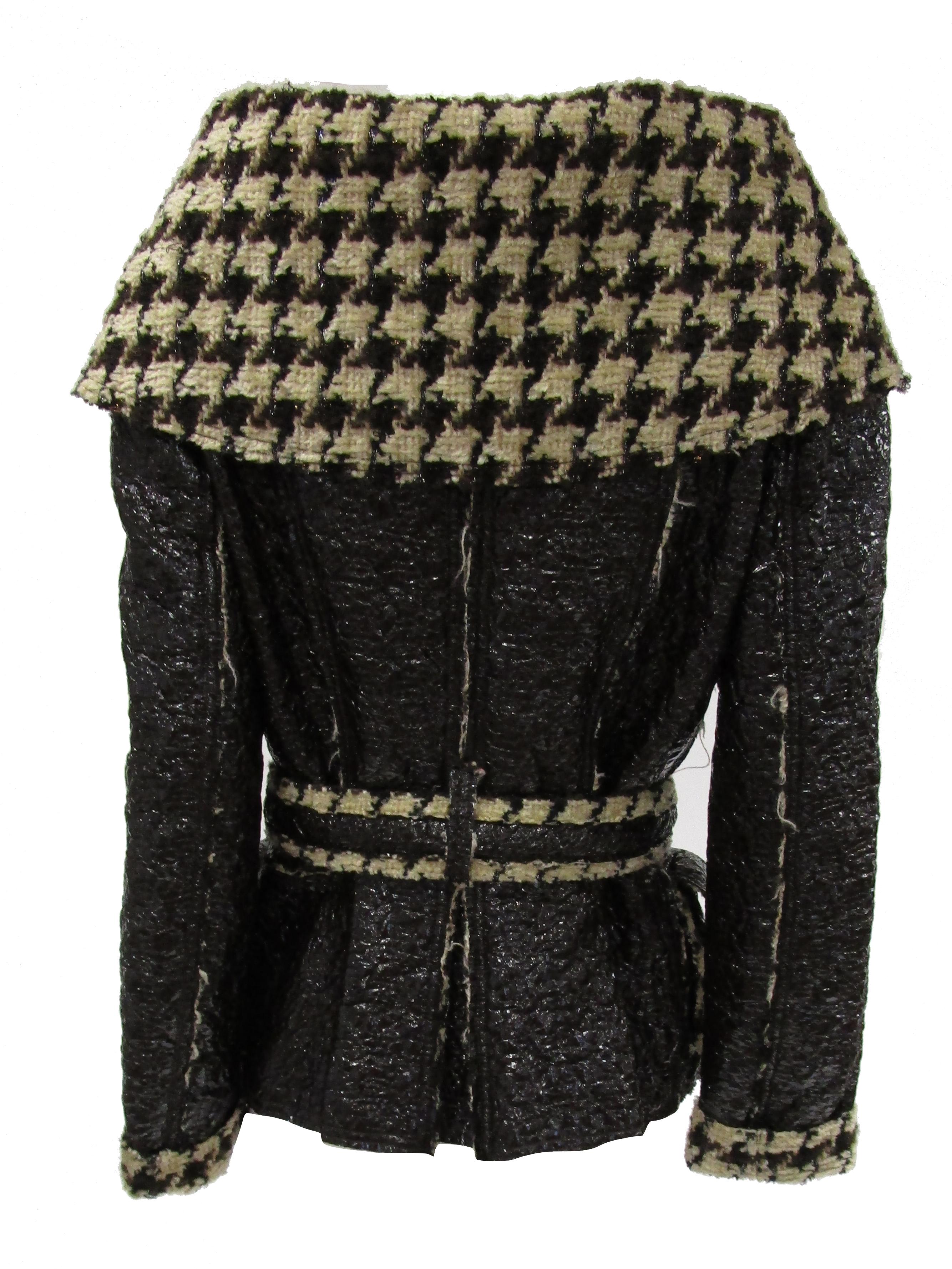 2007 Oscar De La Renta Houndstooth Jacket In Excellent Condition For Sale In Houston, TX