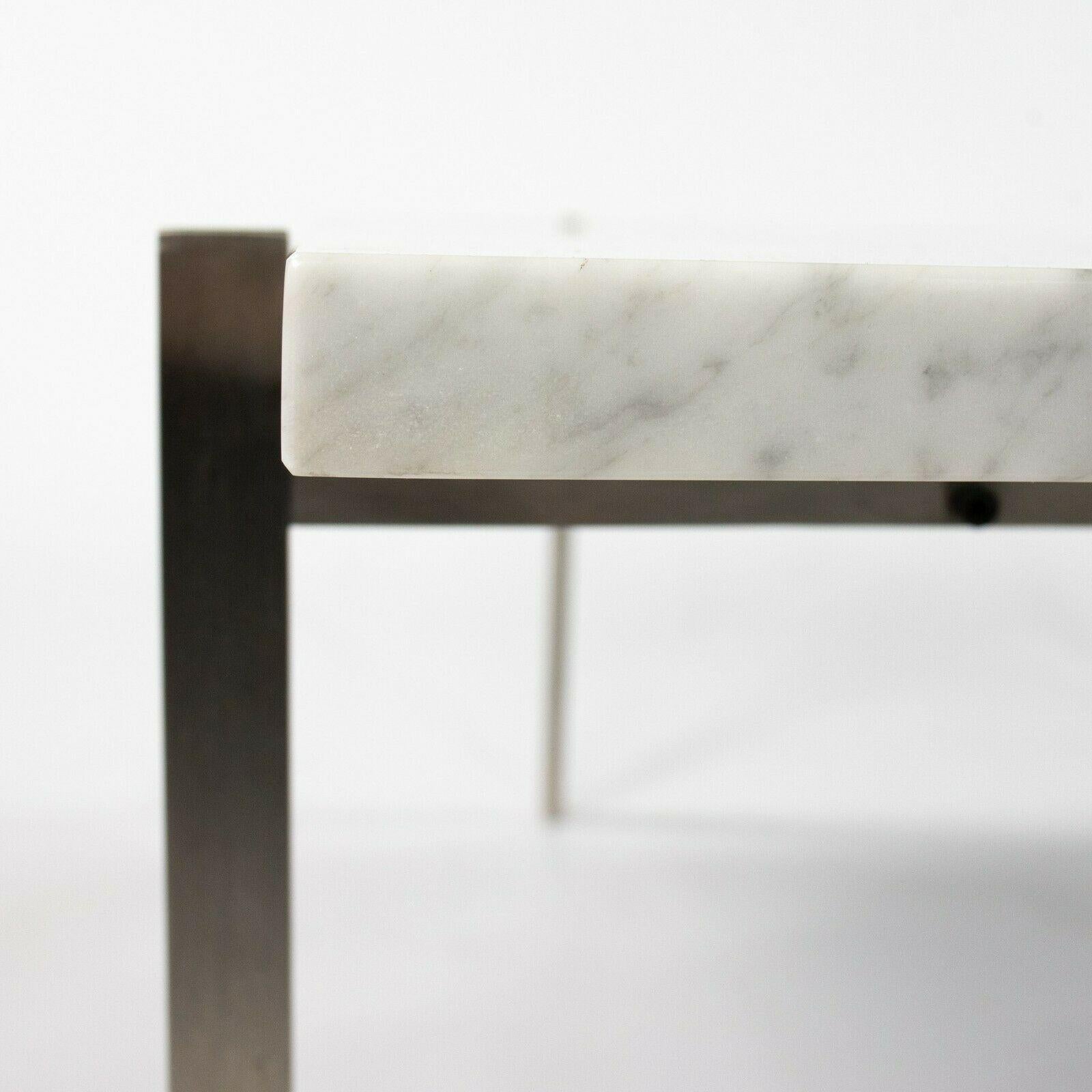 Danois Table basse PK61 en acier inoxydable et marbre Poul Kjaerholm pour Fritz Hansen, 2007 en vente