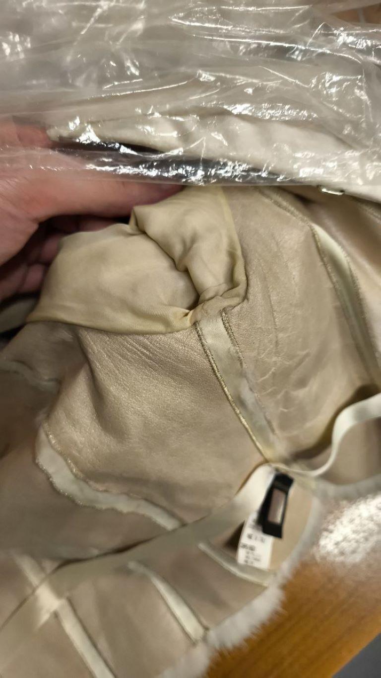 2007 Manteau de fourrure courte en vison de Roberto Cavalli en vente 9