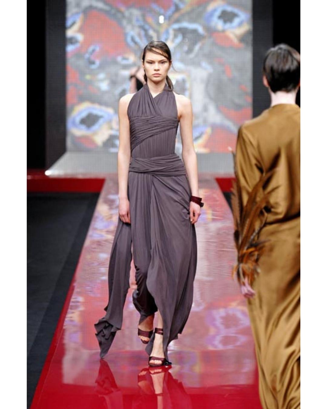 2007 Runway Guy Laroche Couture Dark Mauve Halter-Neck Dress For Sale 3
