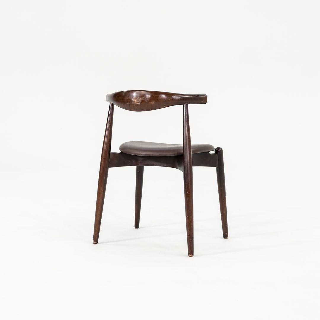 Pelle 2007 Set di sei sedie da pranzo a gomito Hansen per Carl Hansen & Son CH20 in vendita