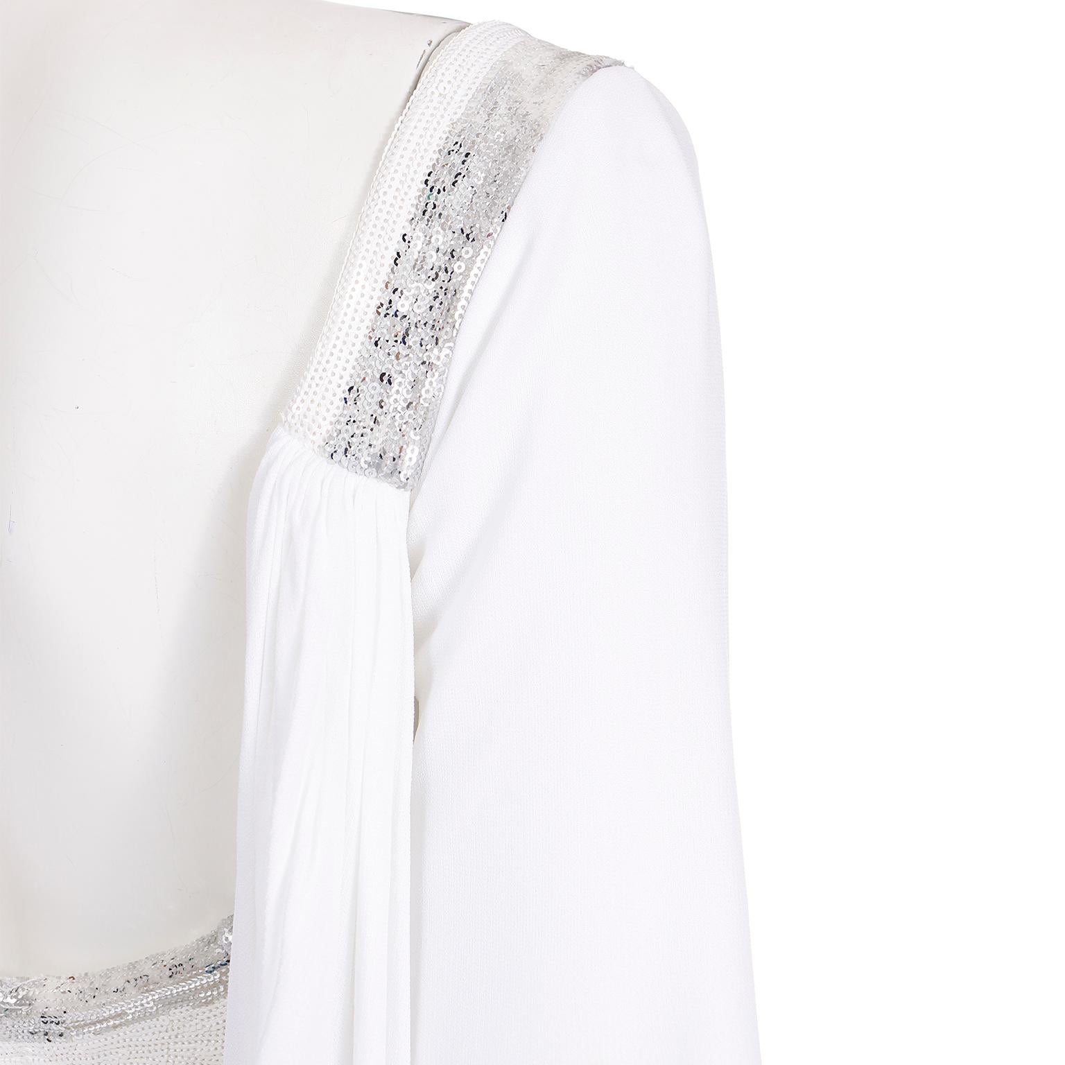 Versace - Robe blanche extensible avec paillettes argentées et dos nu ouvert, 2007 en vente 9