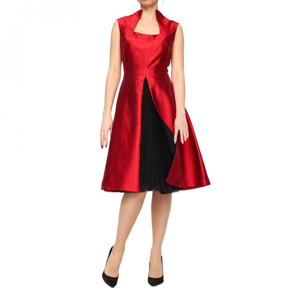 2007 Vintage Alexander McQueen Red Dress with Black Tulle Detail  In Excellent Condition In Montgomery, TX