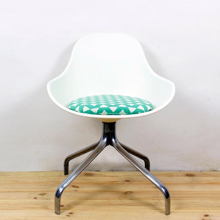 2007 White Jakob Swivel Chairs by Chris Martin for Ikea with Blue Accent Cushion For Sale at 1stDibs swivel dining chairs ikea ikea martin chair ikea snille chair