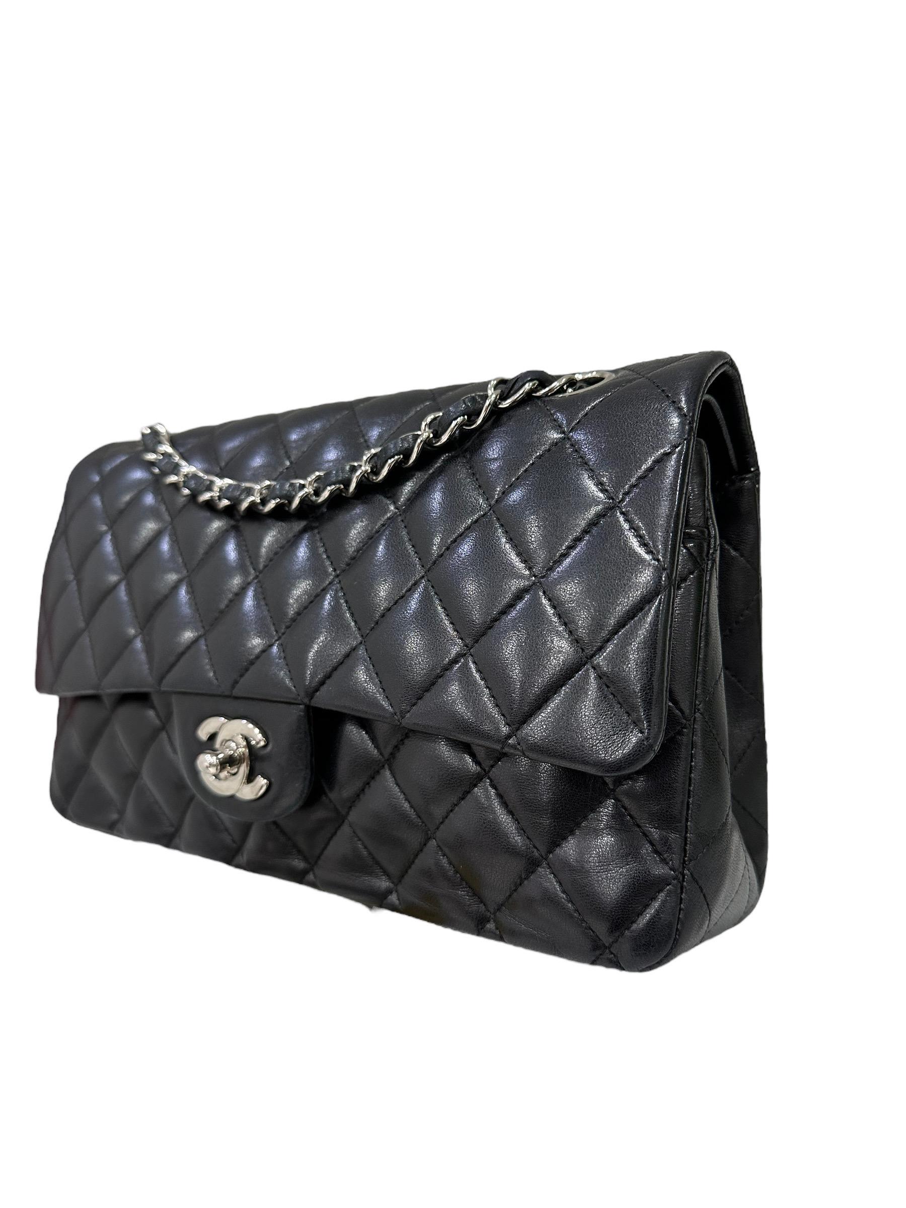 2008 Chanel. 2.55 Timeless Black Leather Shoulder Bag In Good Condition In Torre Del Greco, IT