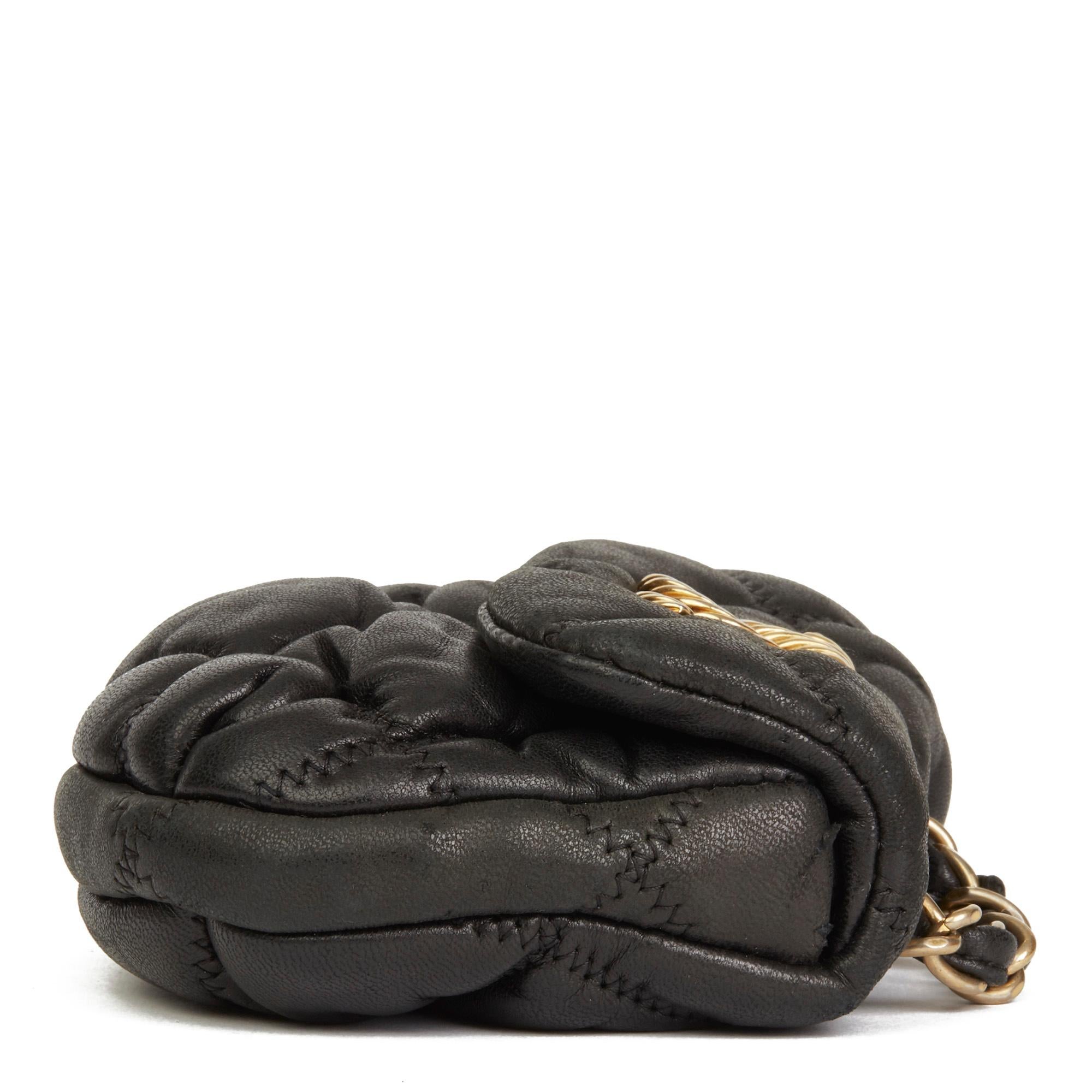 2008 Chanel Black Bubble Quilted Lammleder Micro Flap Bag (Schwarz)