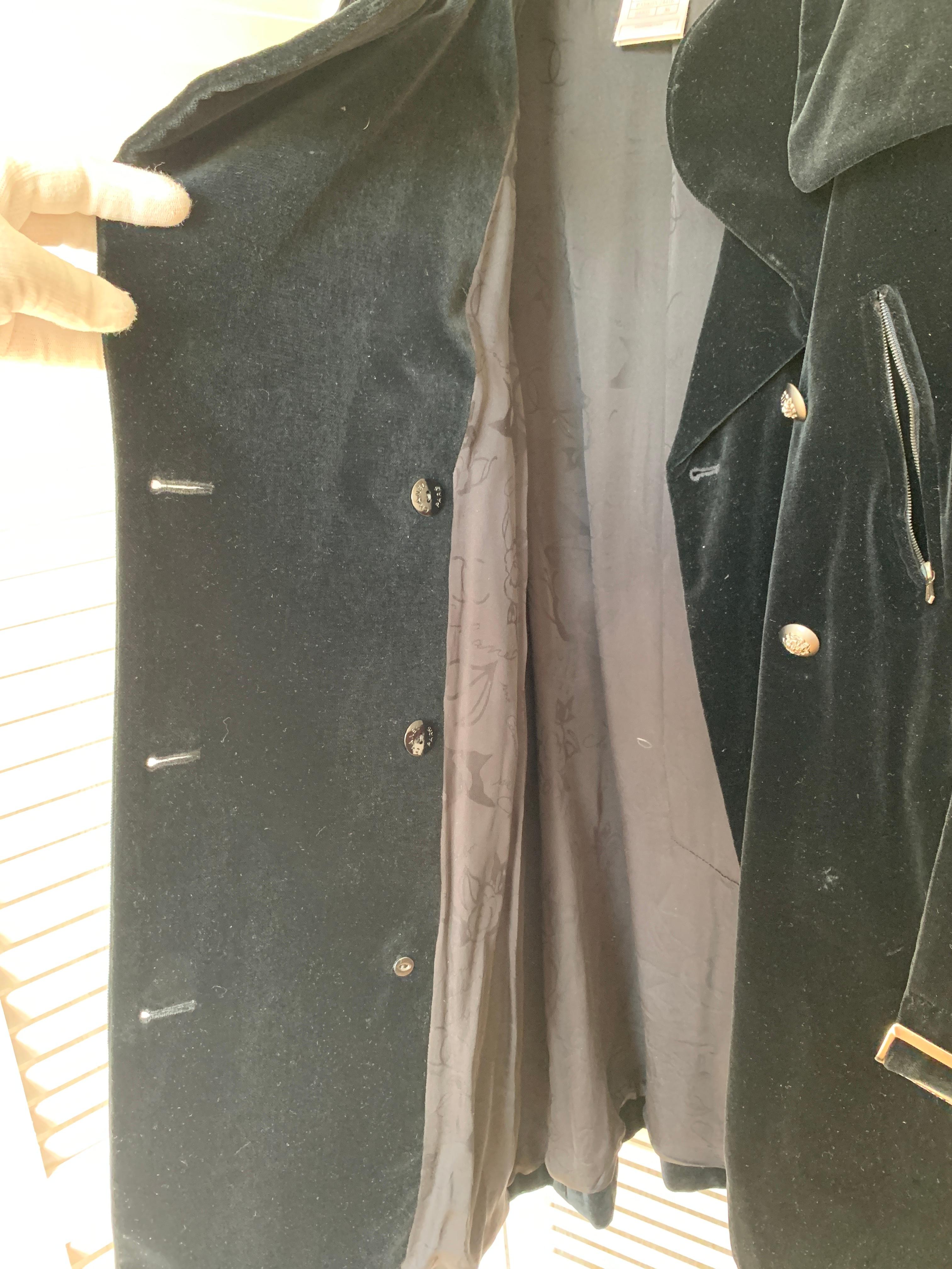 2008 Chanel & Karl Lagerfeld 08A Black Velvet Double Breast Coat with Belt For Sale 12