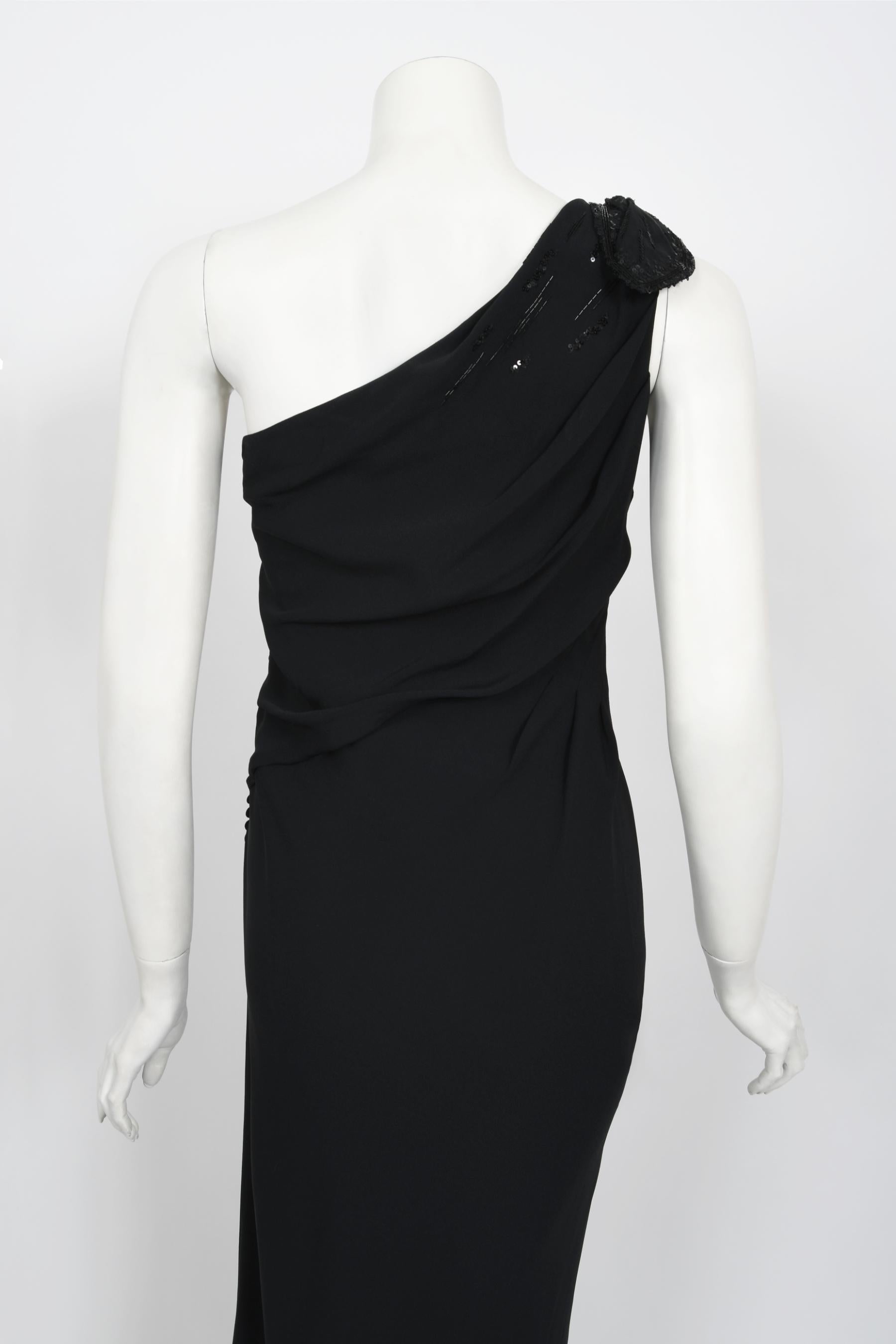 2008 Christian Dior by John Galliano Schwarzes perlenbesetztes Seidenkleid mit hohem Schlitz und Schrägschnitt im Angebot 9