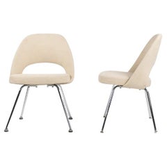 2008 Eero Saarinen for Knoll Armless Executive Side / Dining Chairs (chaises de salle à manger sans bras)