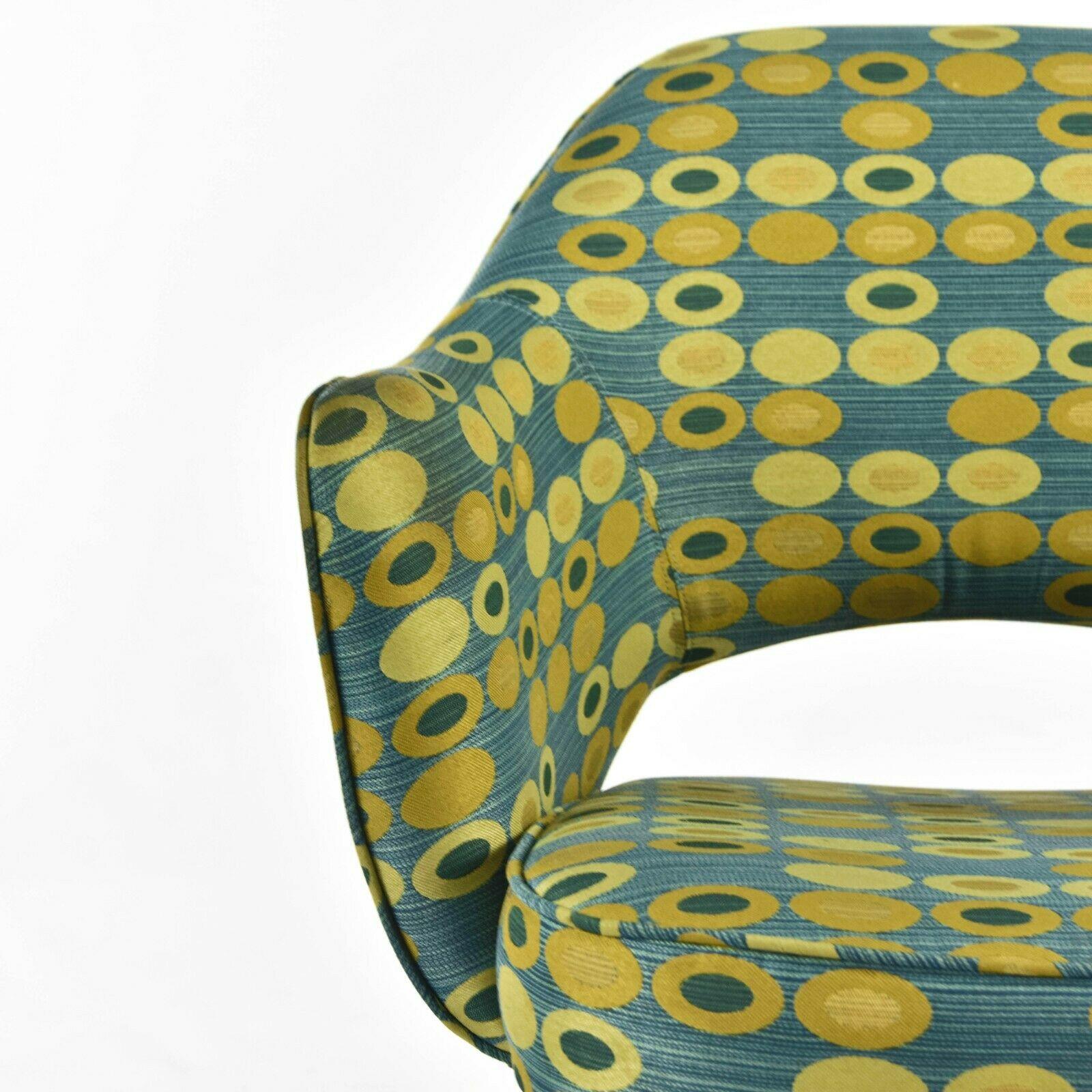 2008 Eero Saarinen for Knoll Executive Dining Arm Chair Abacus Fabric For Sale 3