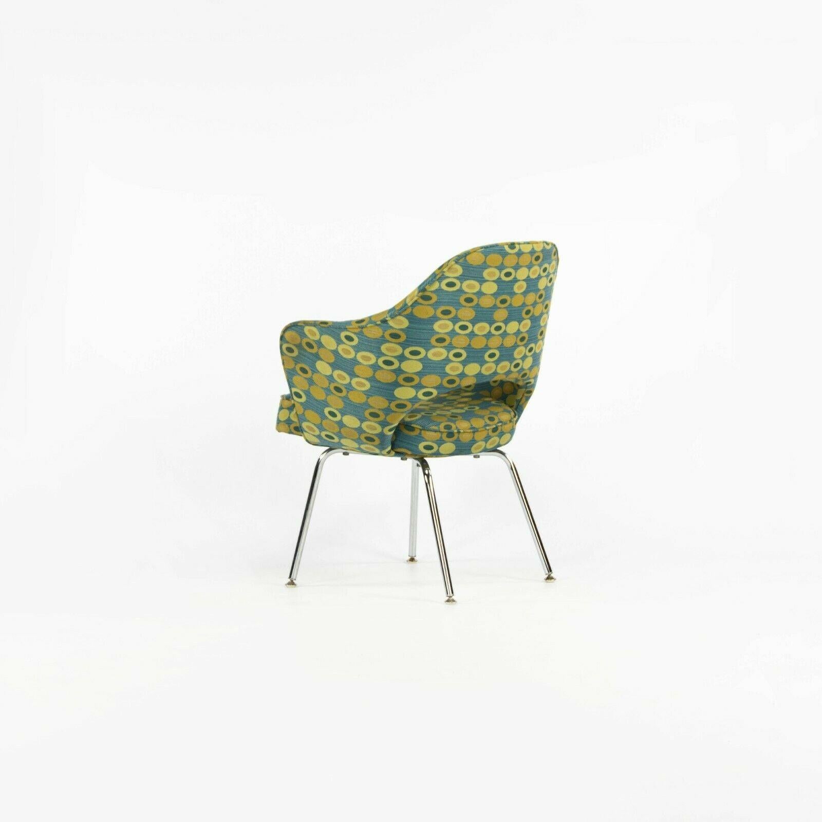 Contemporary 2008 Eero Saarinen for Knoll Executive Dining Arm Chair Abacus Fabric For Sale