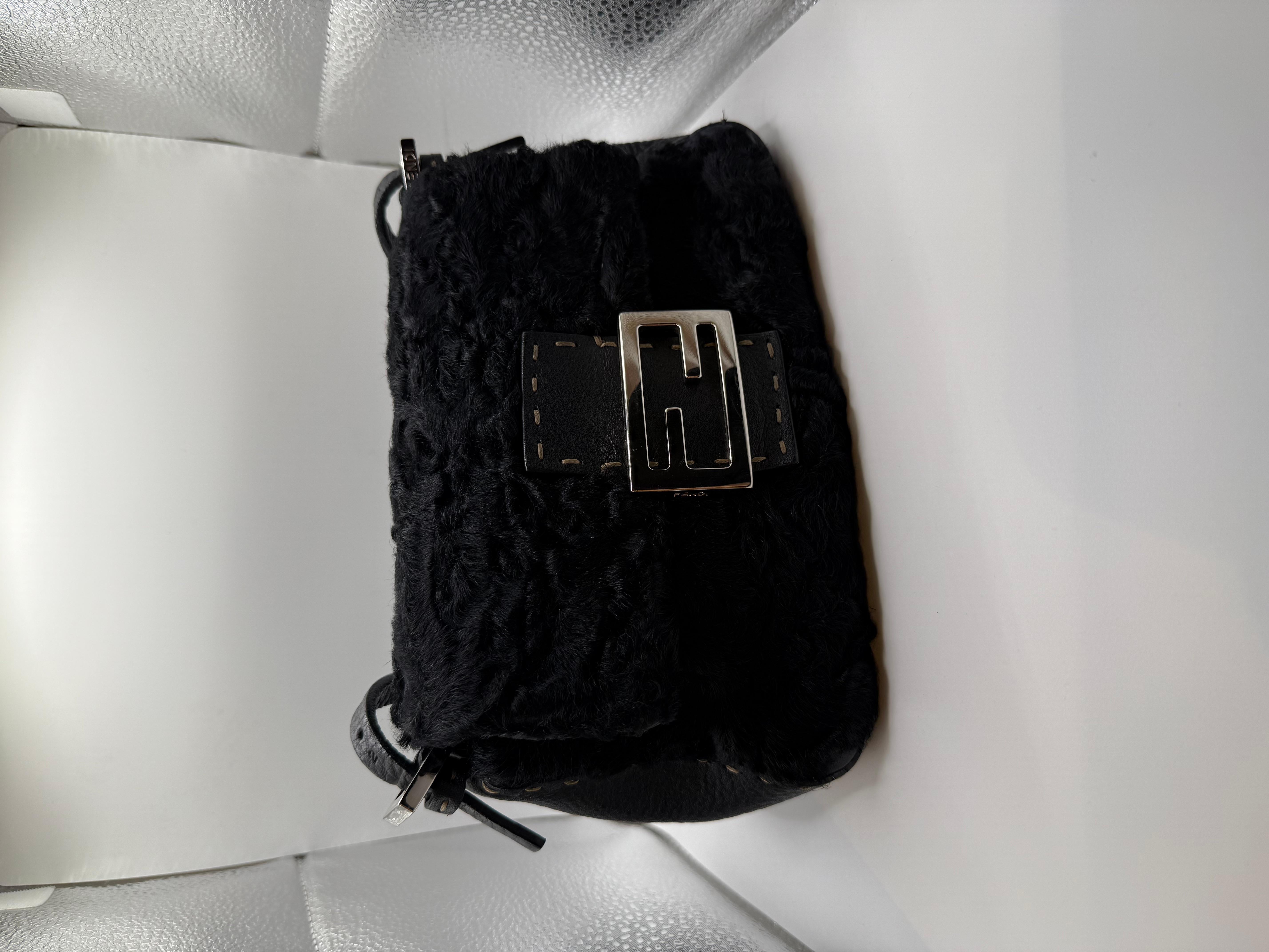 Noir 2008 Fendi Mama Baguette Selleria en vente