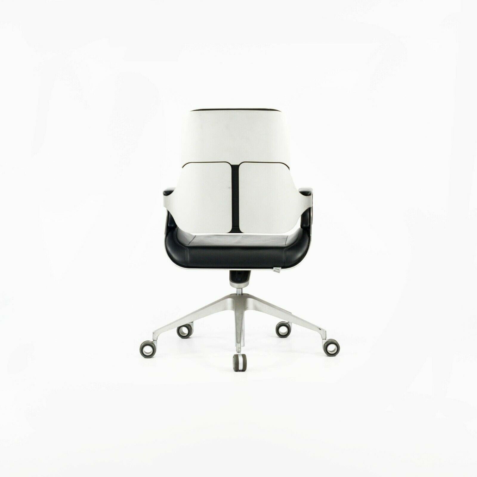 German 2008 Interstuhl Silver 262S Office Desk Chair in Black Leather by Hadi Teherani For Sale