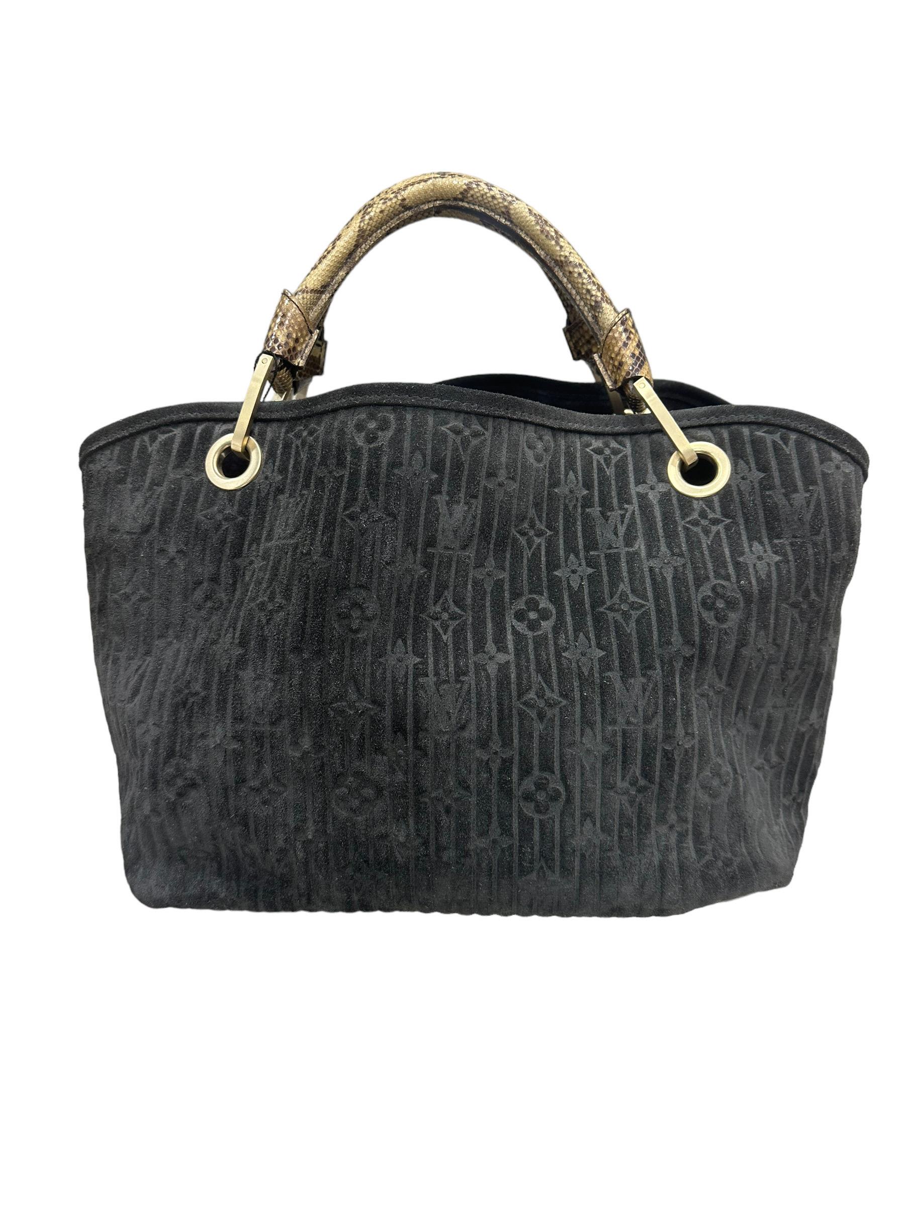 2008 Lousi Vuitton Whisper Black Suede Top Handle Bag Limited Edition For Sale 6