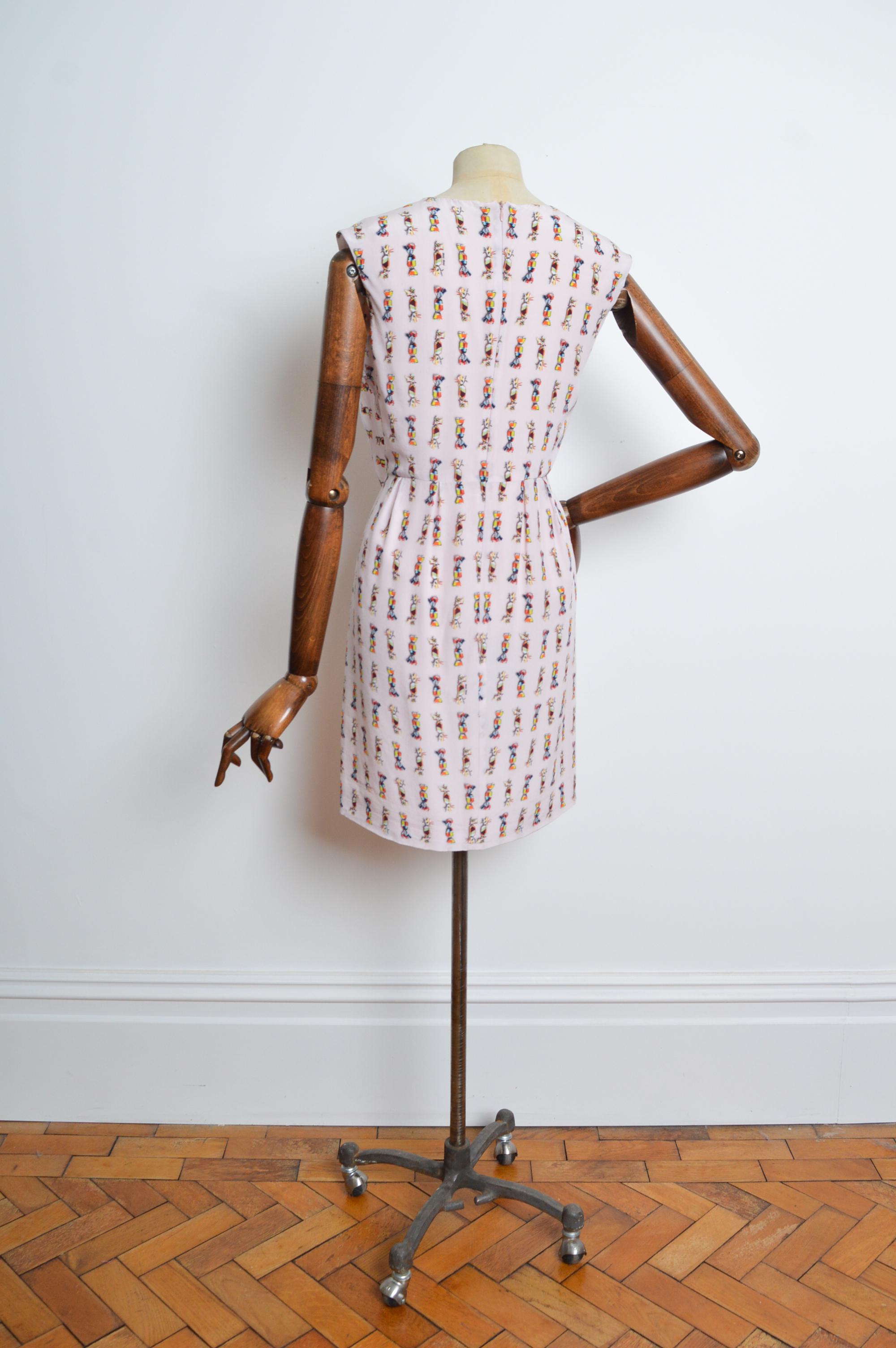 MIUMIU Robe droite vintage rose pastel imprimé bonbons et bonbons, 2008 en vente 7