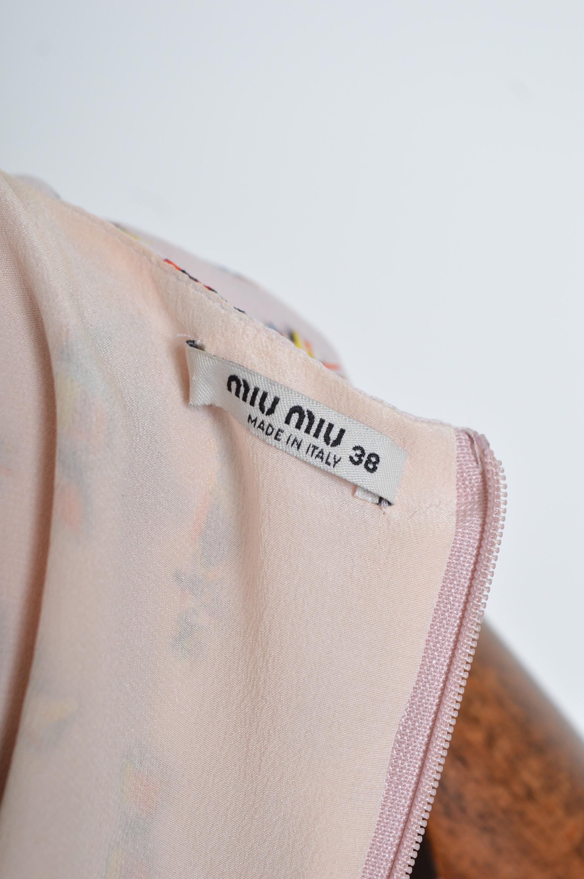 MIUMIU Robe droite vintage rose pastel imprimé bonbons et bonbons, 2008 en vente 4