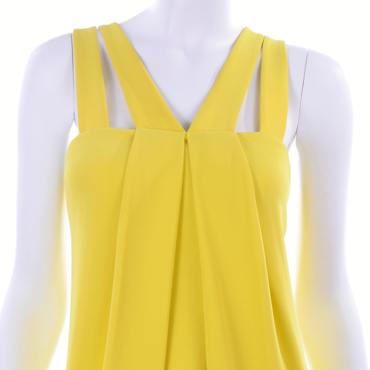 2008 Oscar de la Renta Runway Yellow Silk Full Length Evening Dress For Sale 2