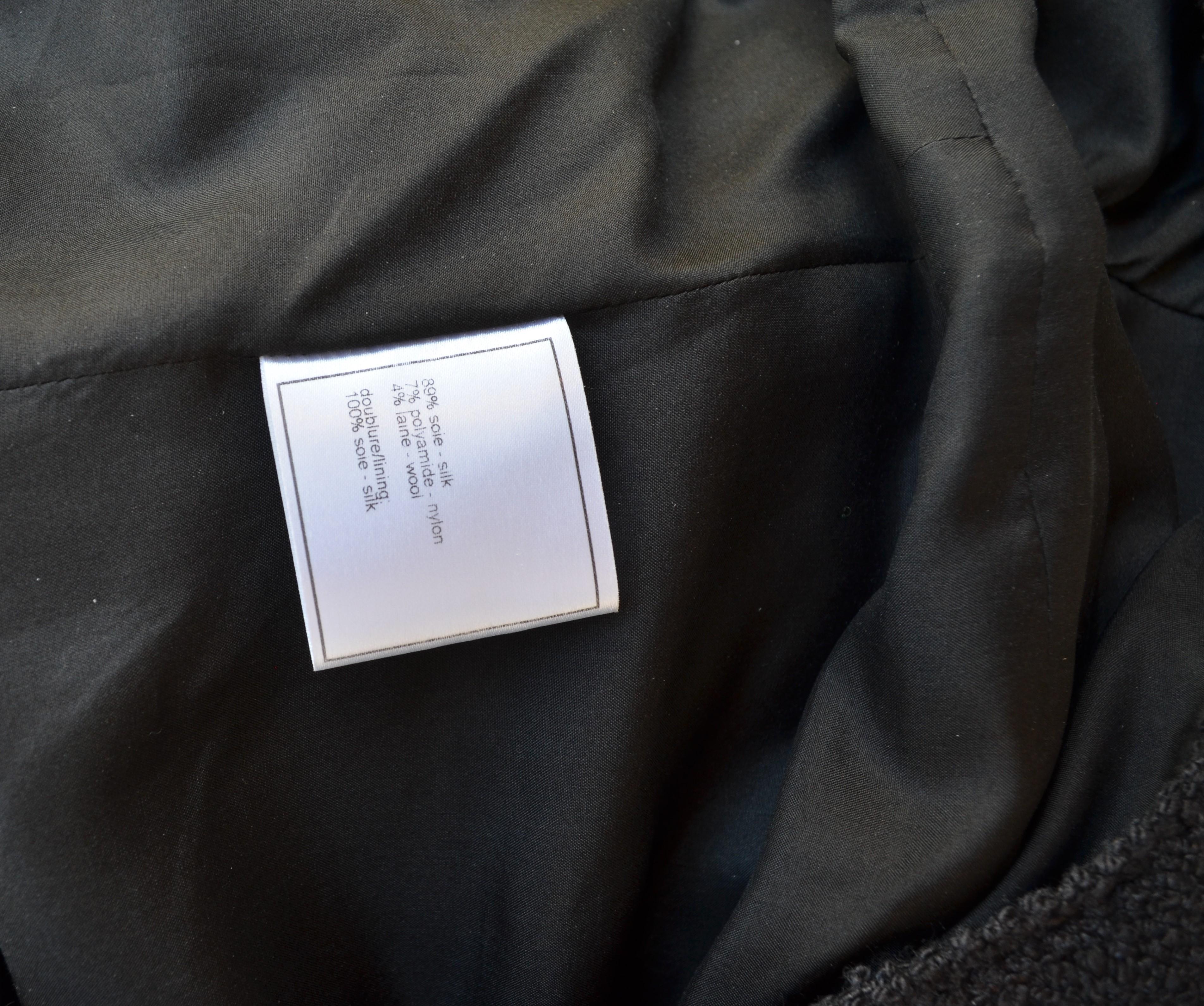 Chanel 2008 Tweed Dress with Chains EU 38 For Sale 1