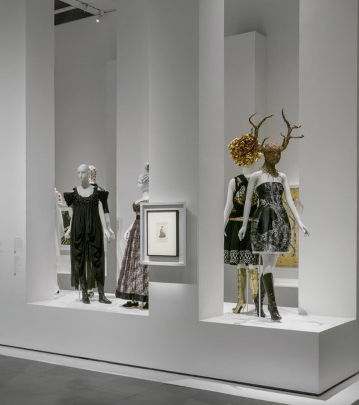 the girl who lived in the tree alexander mcqueen