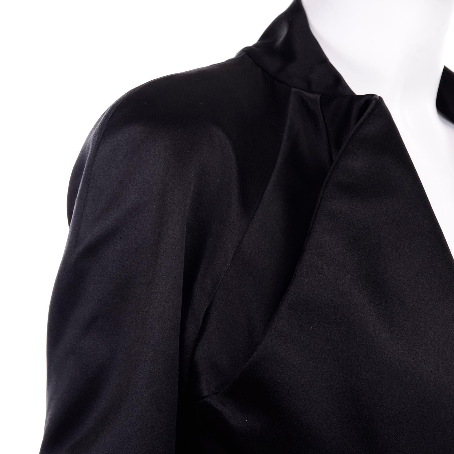 2009 Alexander McQueen Black Silk Cutaway Cropped Tuxedo Jacket With Tails 5