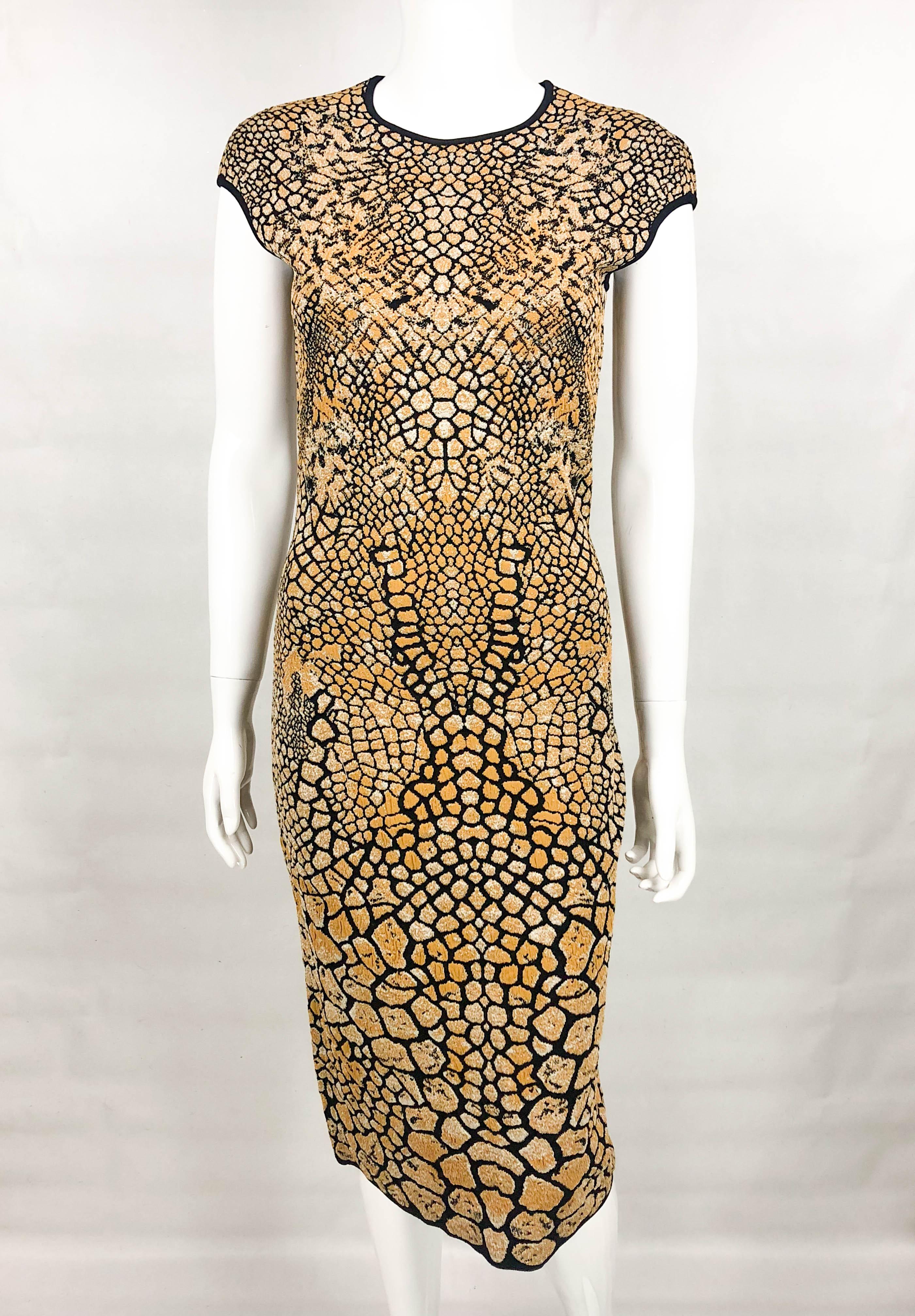 2009 Alexander McQueen Stretch Knit Golden and Black Dress For Sale 1