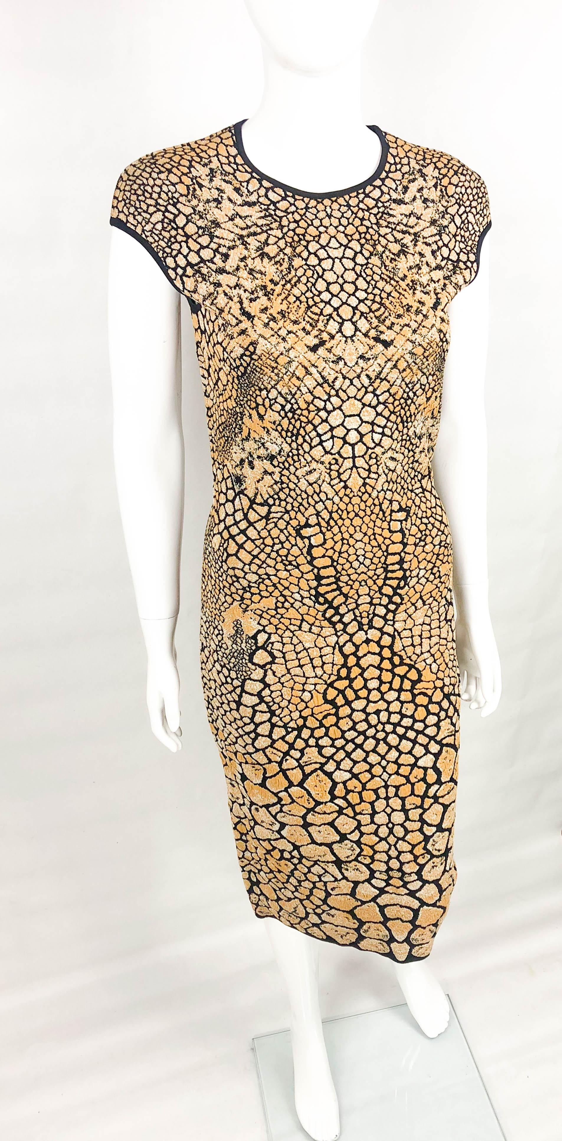 2009 Alexander McQueen Stretch Knit Golden and Black Dress For Sale 3