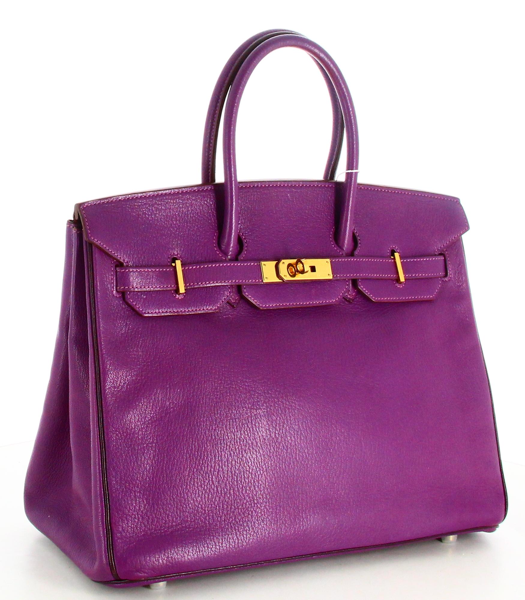 2009 Birkin Handbag Hermès Goat Mysore Size 35 Leather Purple

- Very good condition. Shows slight signs of wear over time.
- Hermes Birkin Handbag
- Size : 35
- Color: purple
- Two leather handles 
- Clasp: golden