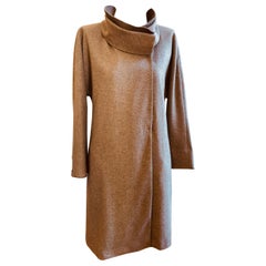 2009 Brunello Cucinelli Warm Taupe Wool/Cashmere Coat (46 Itl) 2009 Brunello Cucinelli Warm Taupe Wool/Cashmere Coat (46 Itl)