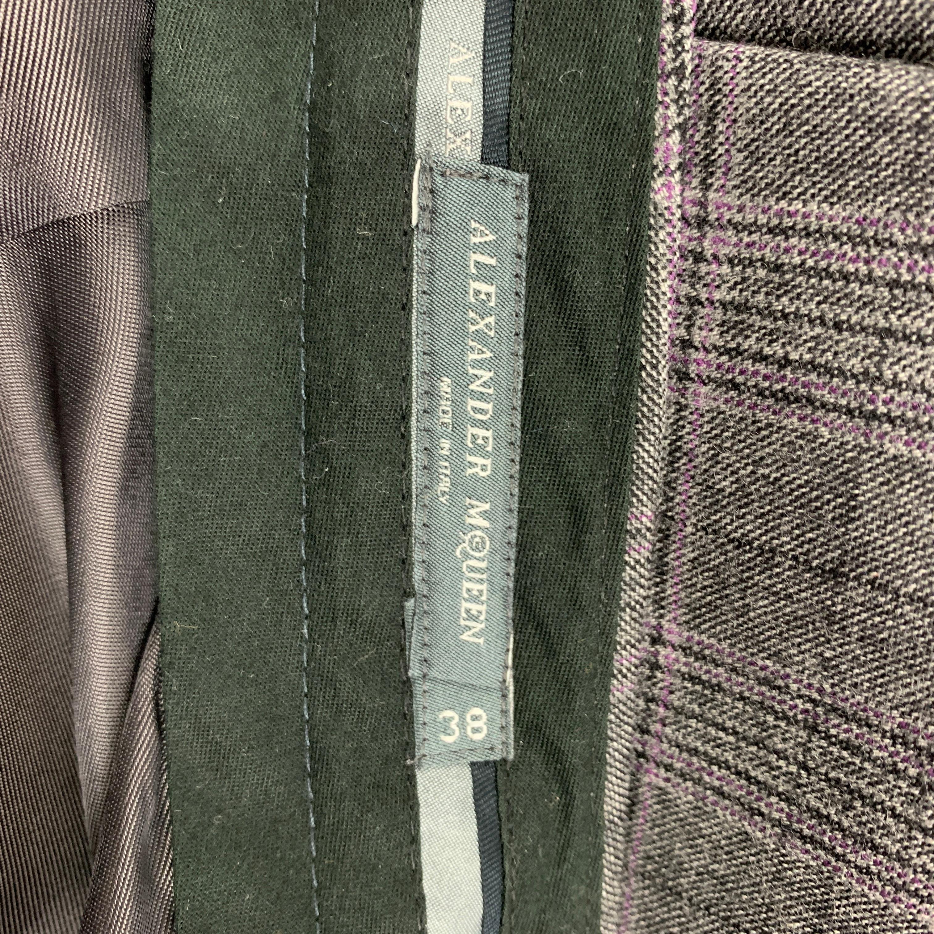 2009 by ALEXANDER McQUEEN Size 10 Grey Virgin Wool Plaid Flat Front Dress Pants In Good Condition In San Francisco, CA