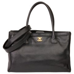 2009 Chanel Black Calfskin Leather Cerf Tote 