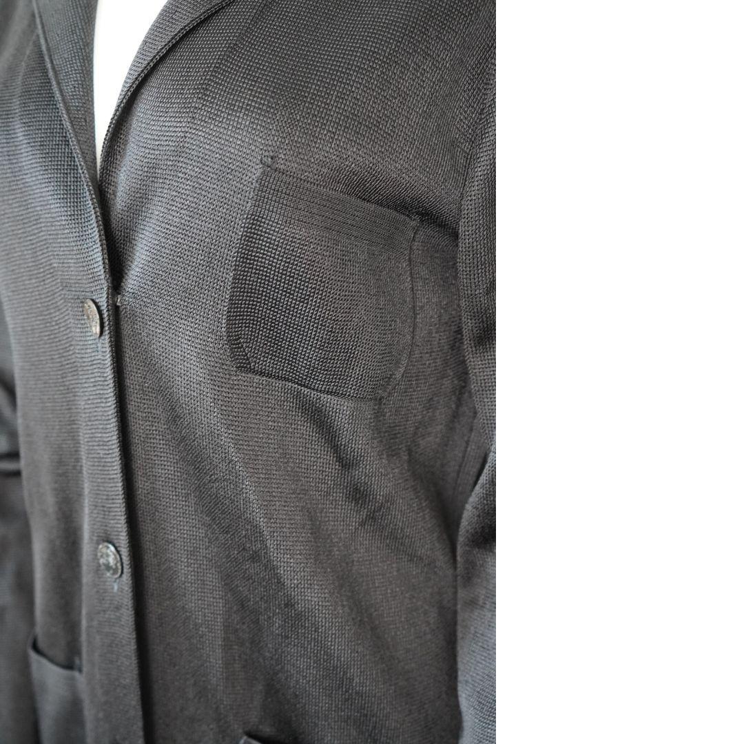 2009 Veste longue en maille noire de Chanel en vente 1