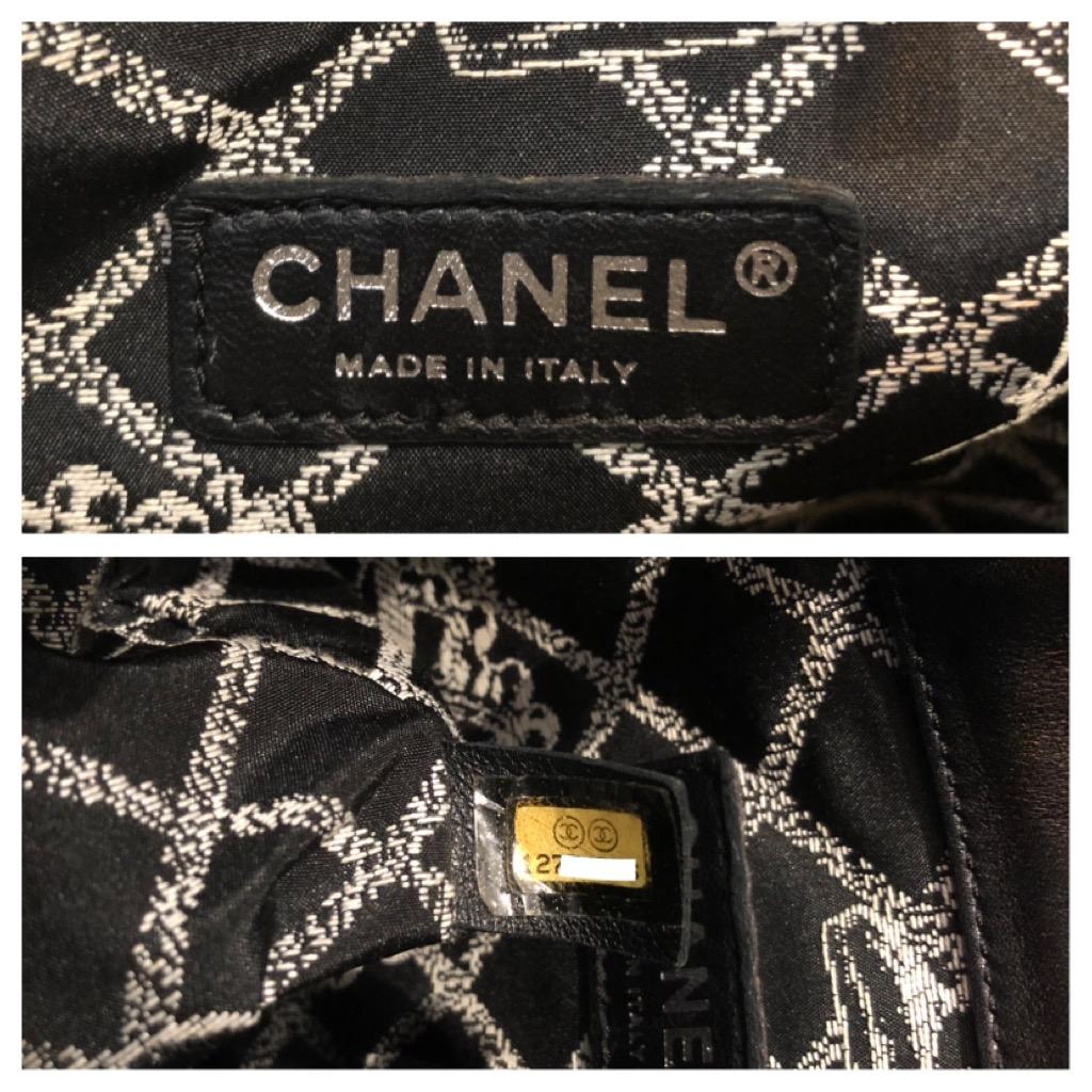 2009 CHANEL Calfskin Leather Mini Shopper Tote Bag Black For Sale 4