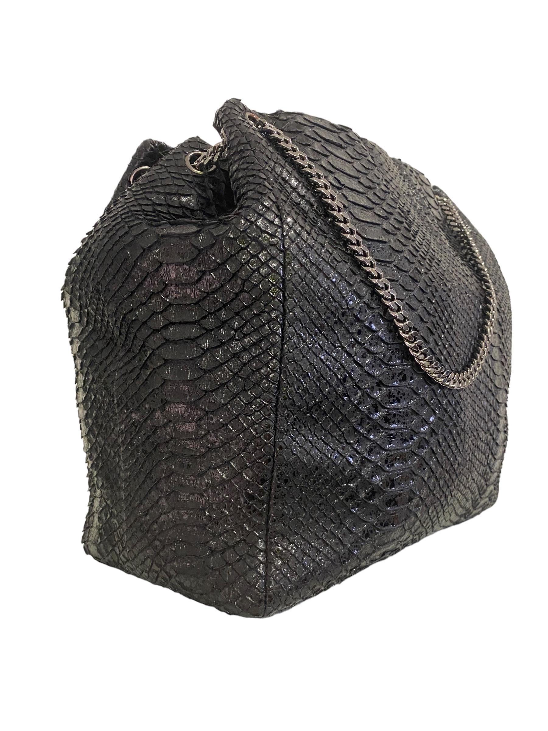 2009 Chanel Tote Black Piton Hobo Bag For Sale 2