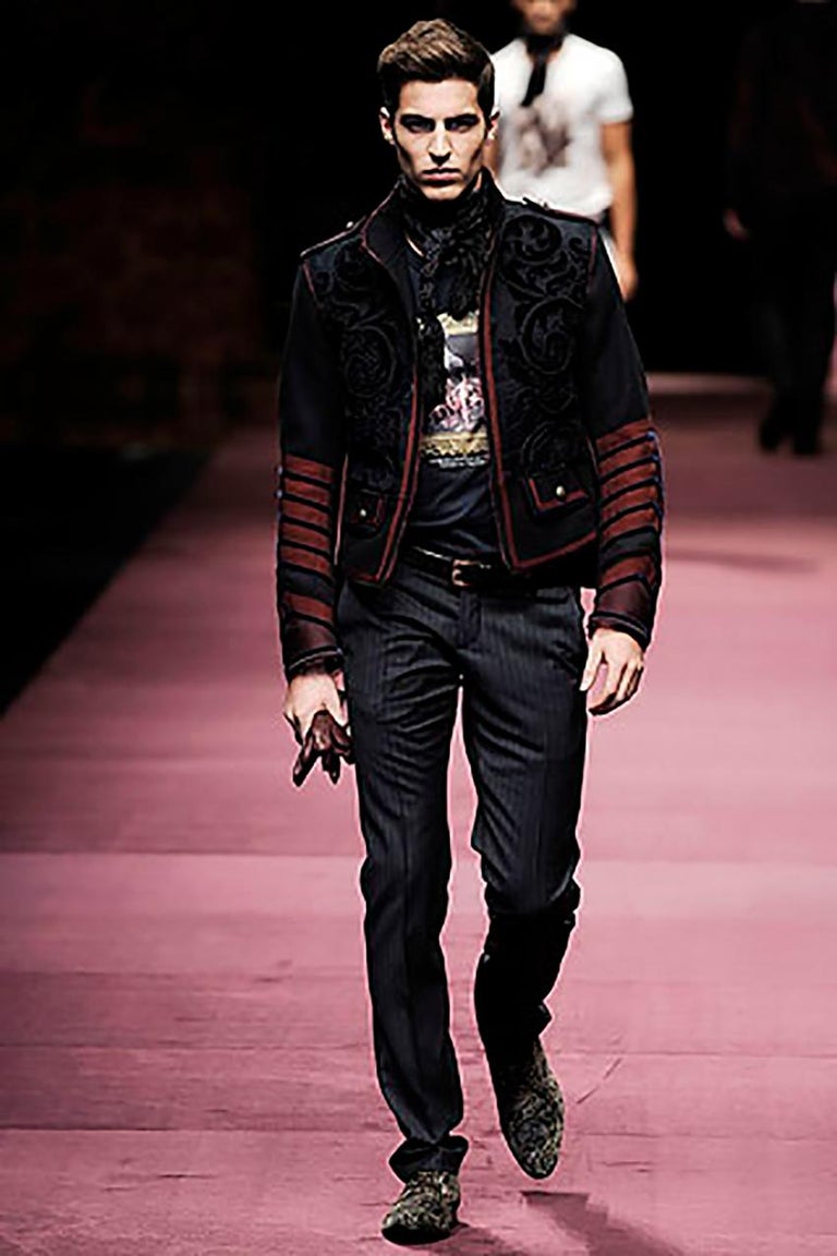 2009 D&G BLACK WOOL NAPOLEON BLAZER JACKET from CELEBRITY CLOSET 