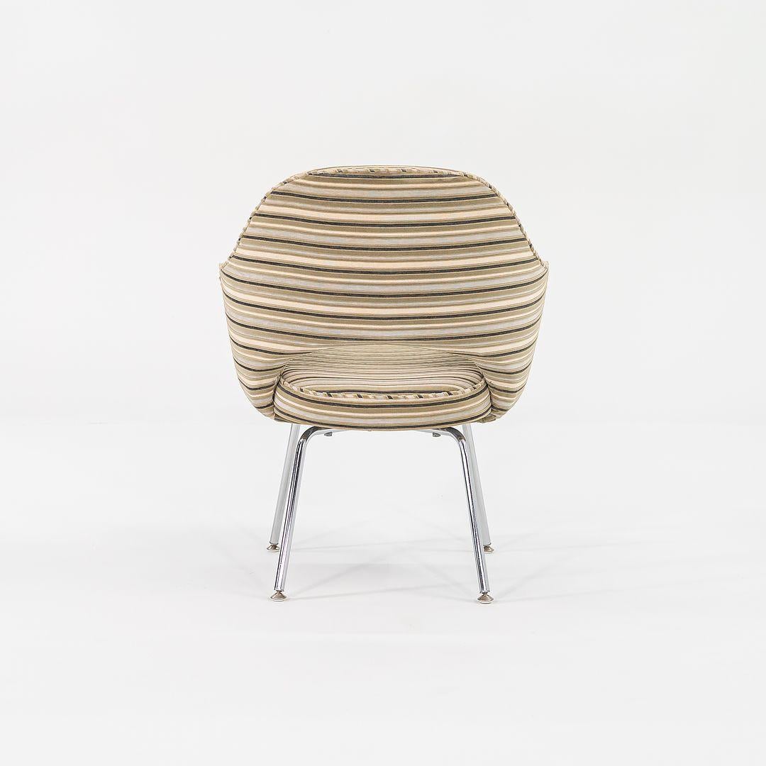 2009 Eero Saarinen para Knoll Sillón con Reposabrazos de Tejido a Rayas Modelo 71APC en Bueno estado para la venta en Philadelphia, PA