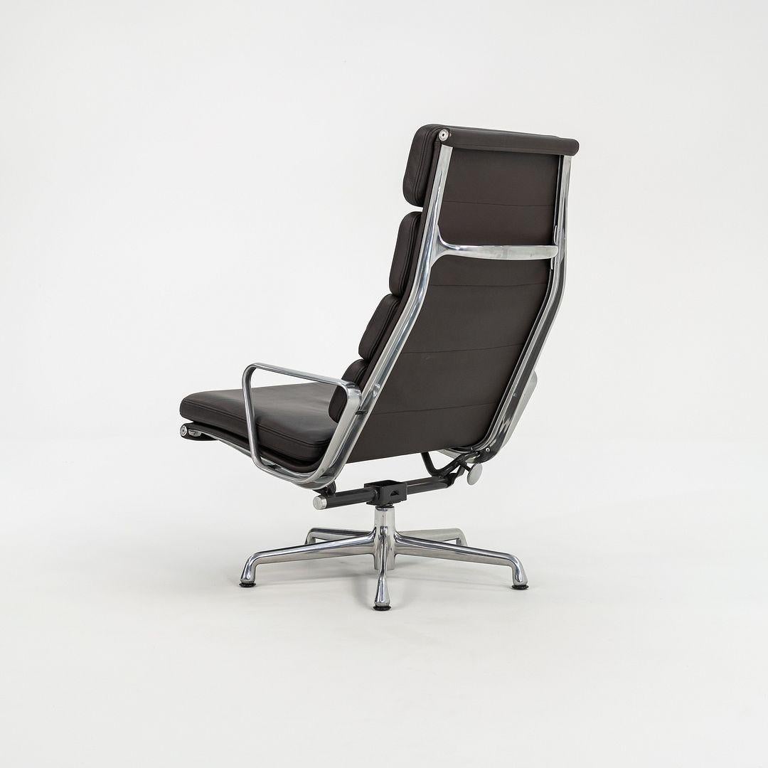 Contemporary 2009 Herman Miller Eames Soft Pad Lounge Chair & Ottoman in Brown Leather EA438 For Sale