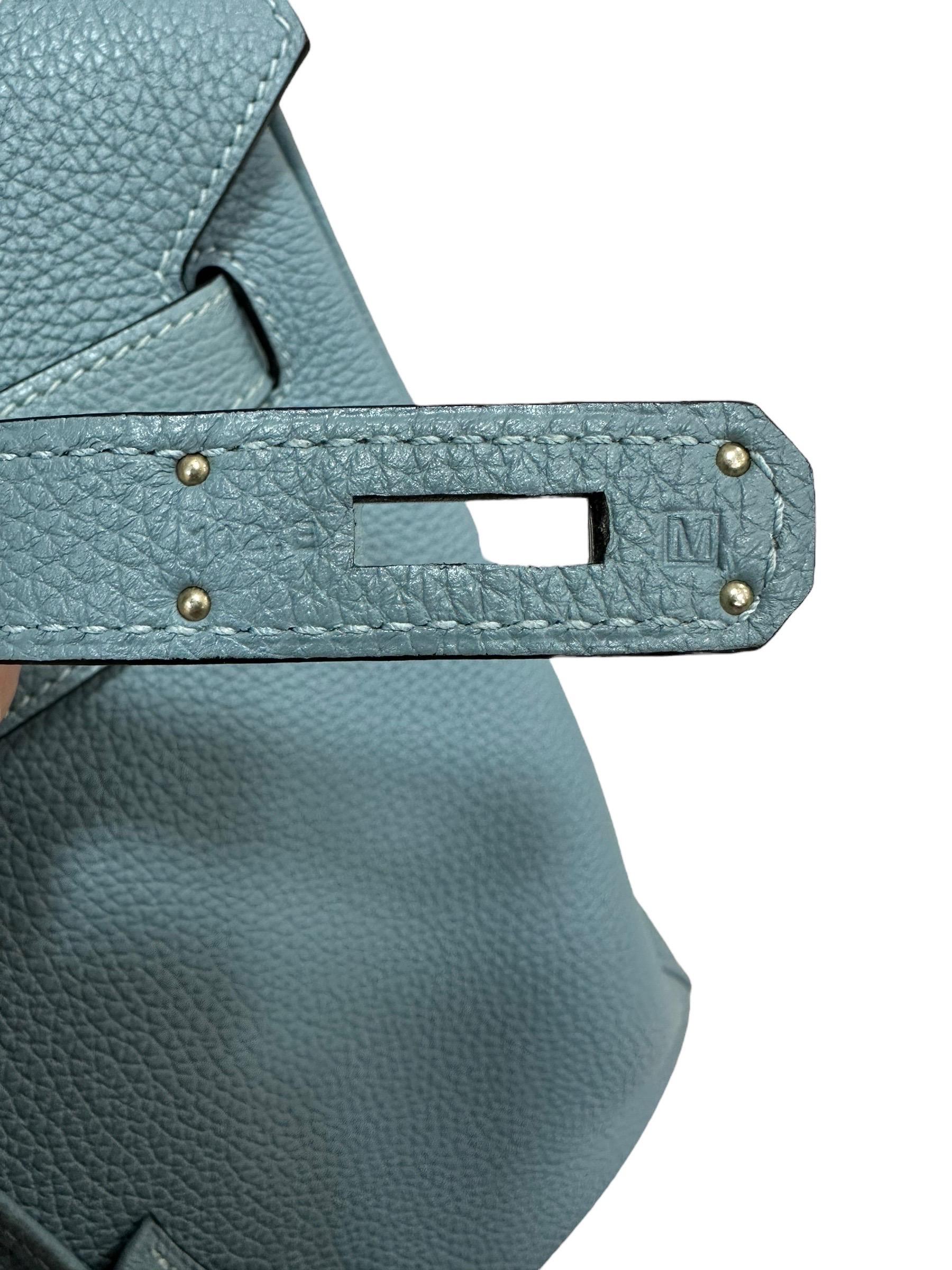 2009 Hermès Birkin 35 Togo Leather Ciel Top Handle Bag For Sale 12