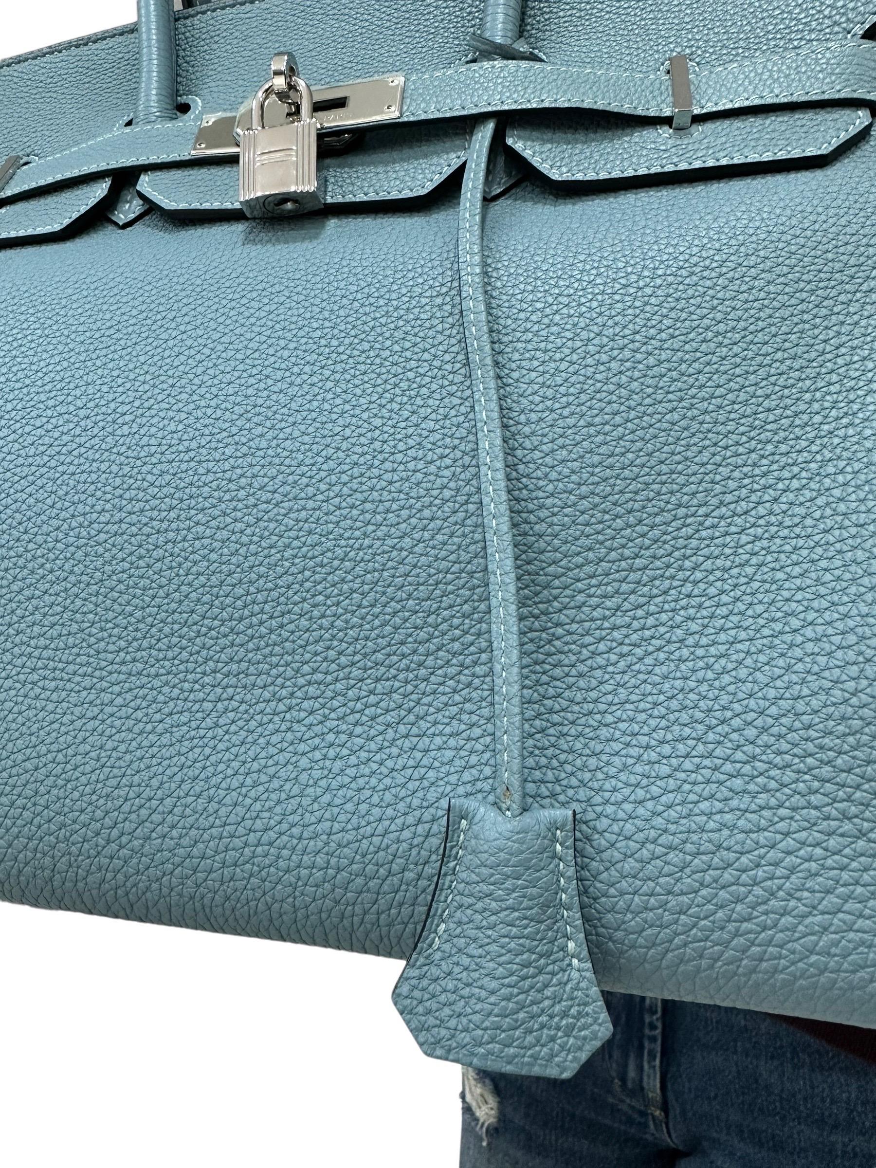 2009 Hermès Birkin 35 Togo Leather Ciel Top Handle Bag For Sale 13