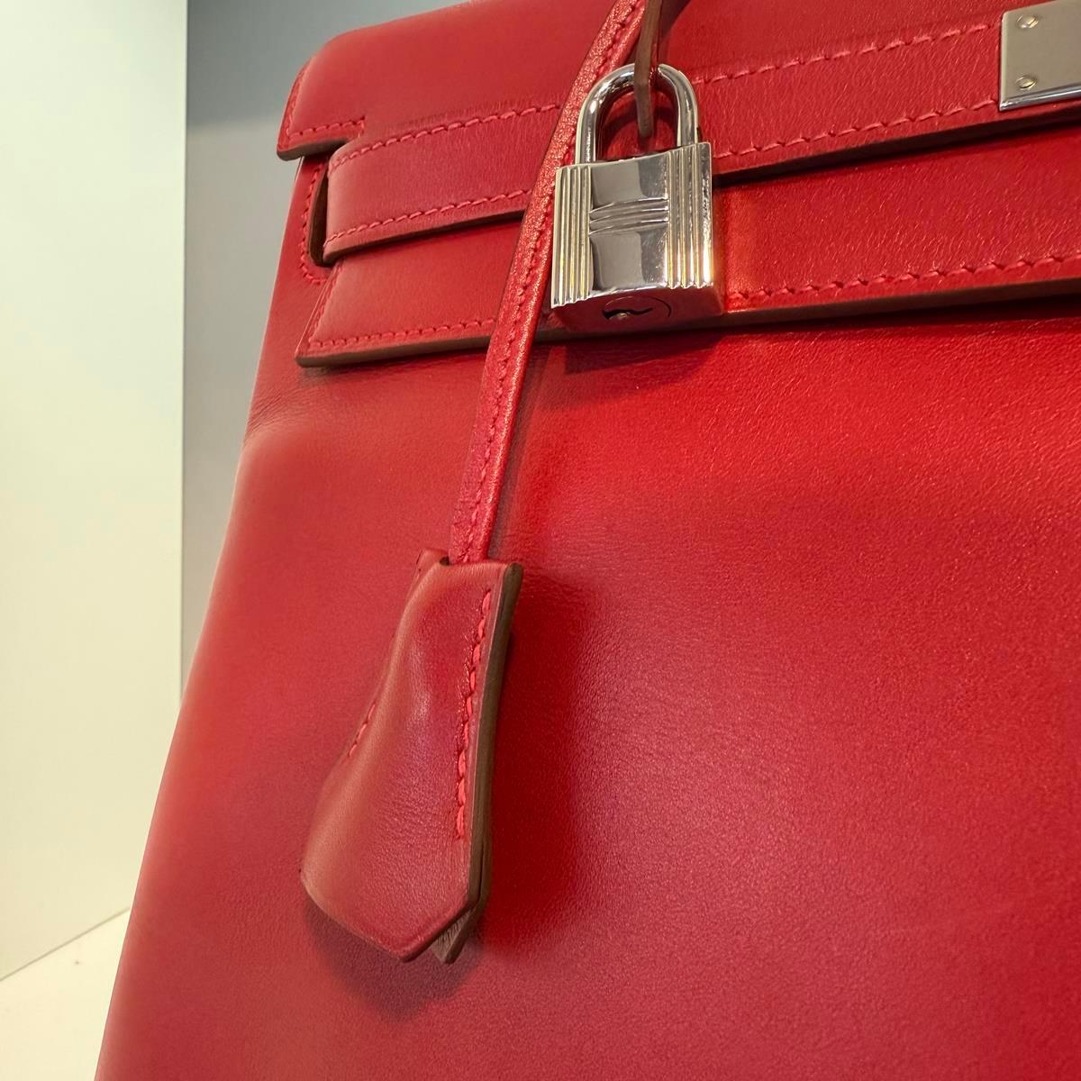 2009 Hermès Retourne Kelly 35 Clemence Red PHW For Sale 1