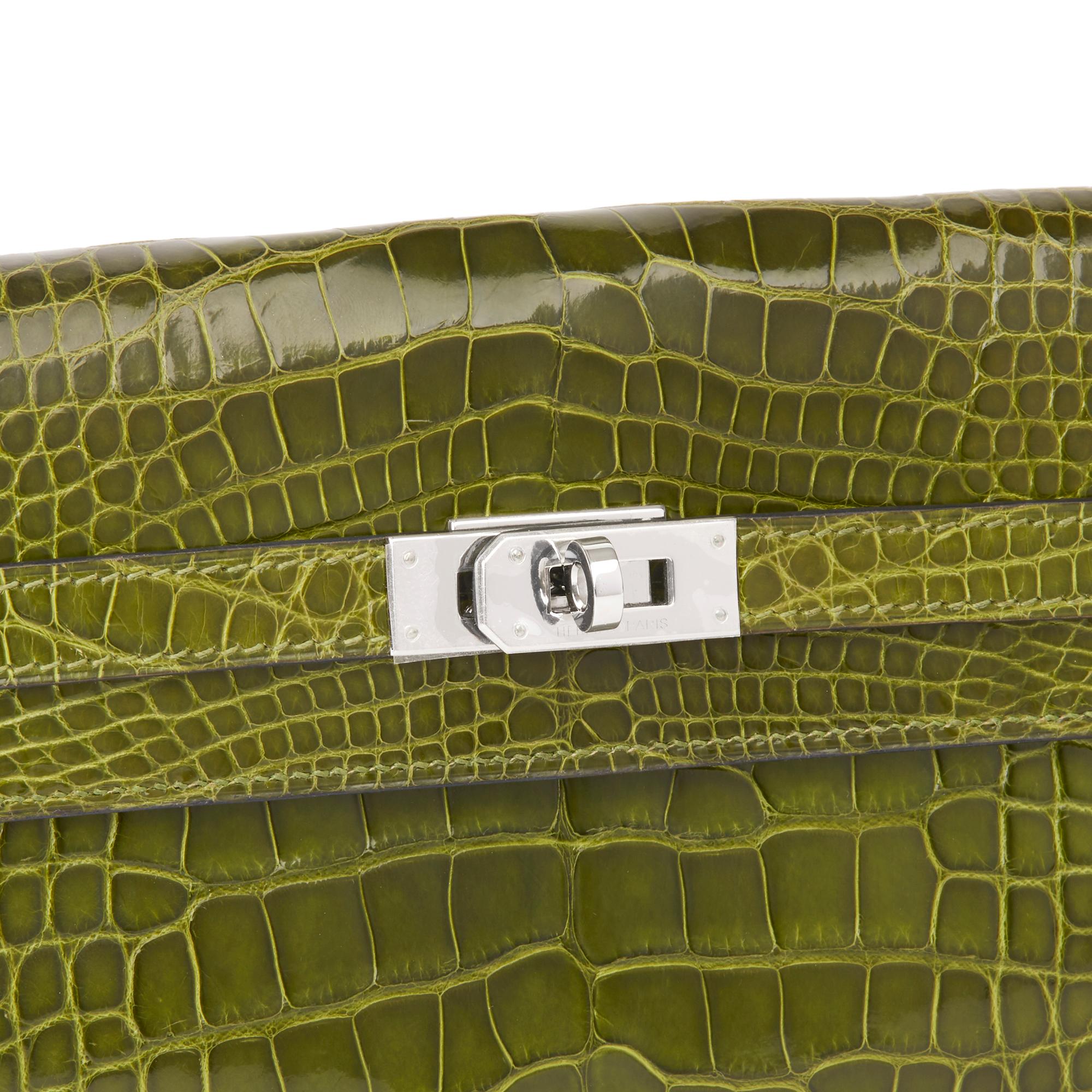 2009 Hermès Vert Perlouse Shiny Alligator Leather Kelly Long Wallet 2