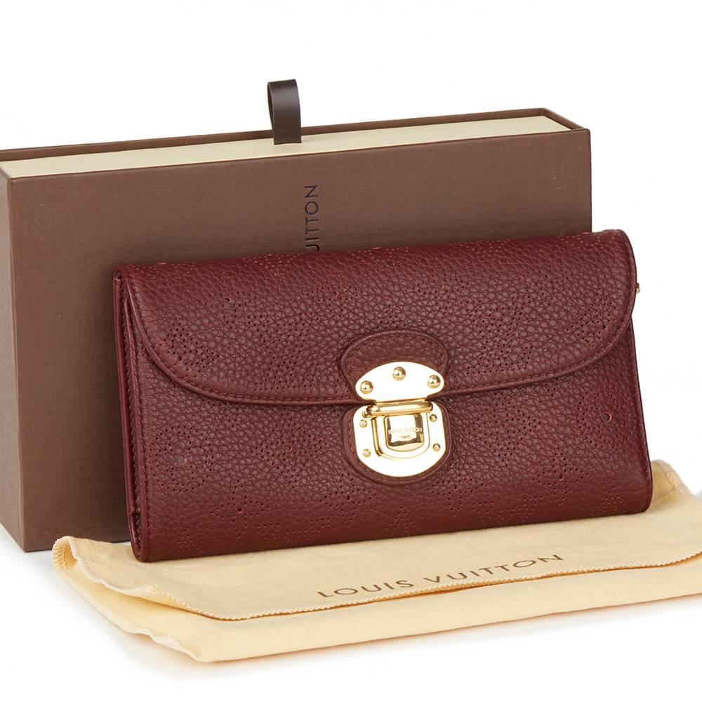 2009 Louis Vuitton Bordeaux Perforated Mahina Calfskin Amelia Wallet 4