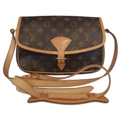 2009 Louis Vuitton Sologne Messenger