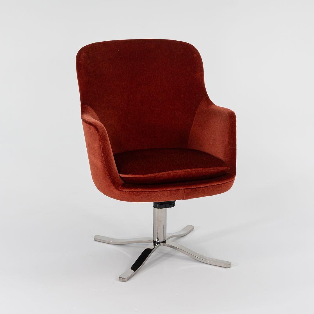 2009 Nicos Zographos Chefschreibtischstühle mit hoher Rückenlehne und Eimerkübel und Alpha-Sockel (Moderne) im Angebot