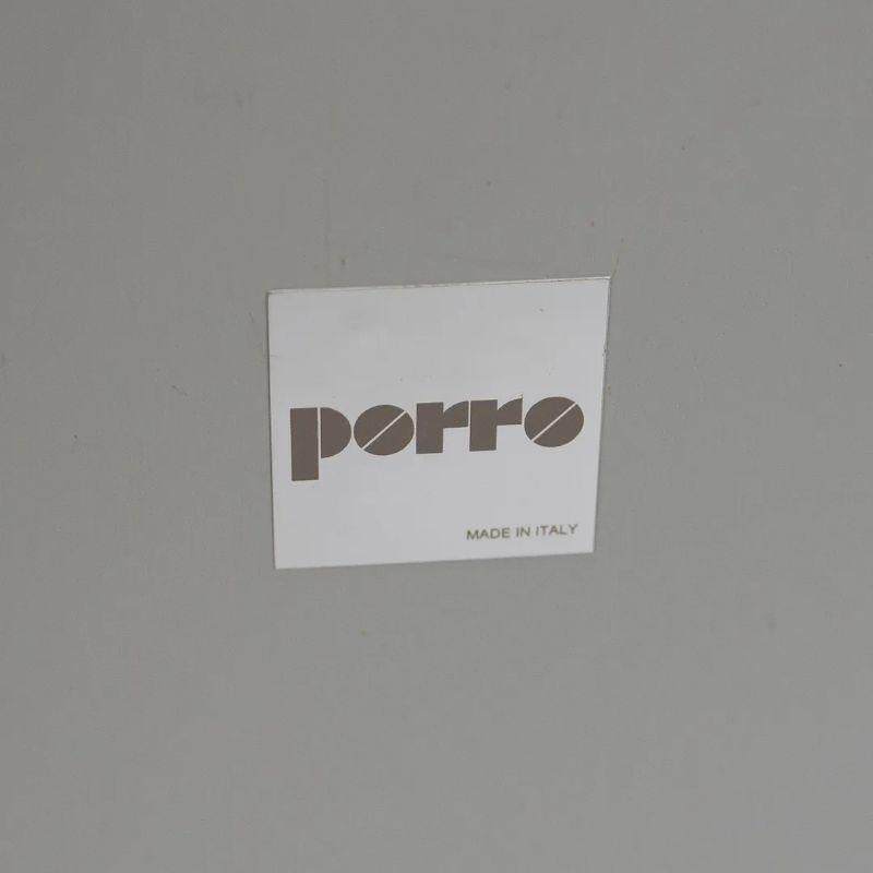 italien Chaises d'appoint empilables Spindle de Piero Lissoni pour Porro en acier et cuir, 2009 en vente
