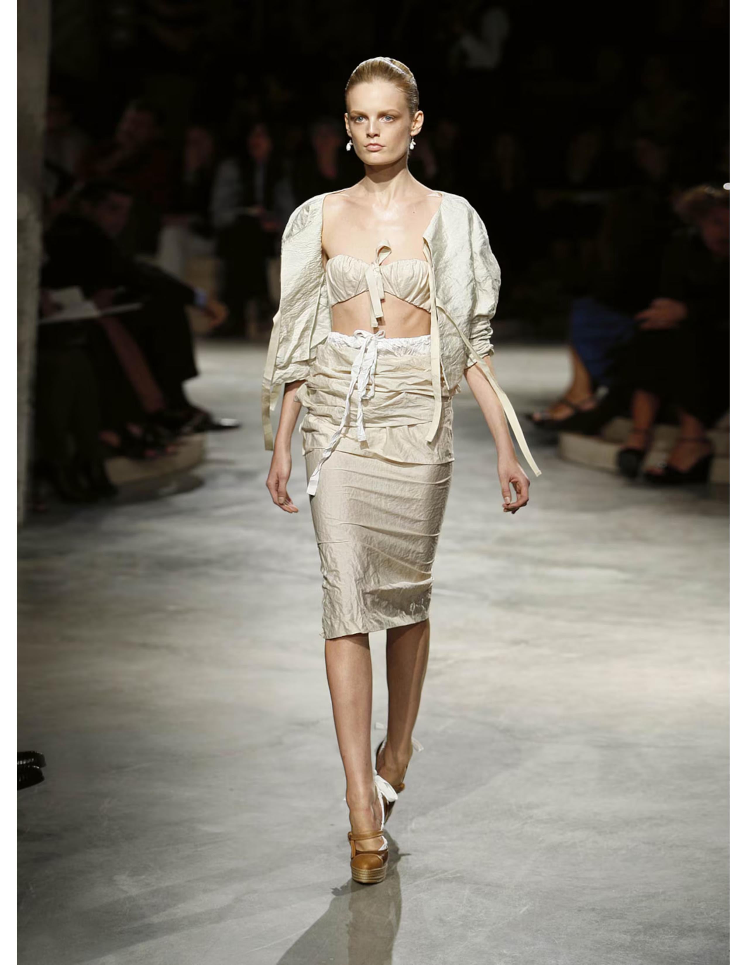 2009 PRADA - Veste de défilé en métal noir en vente 10
